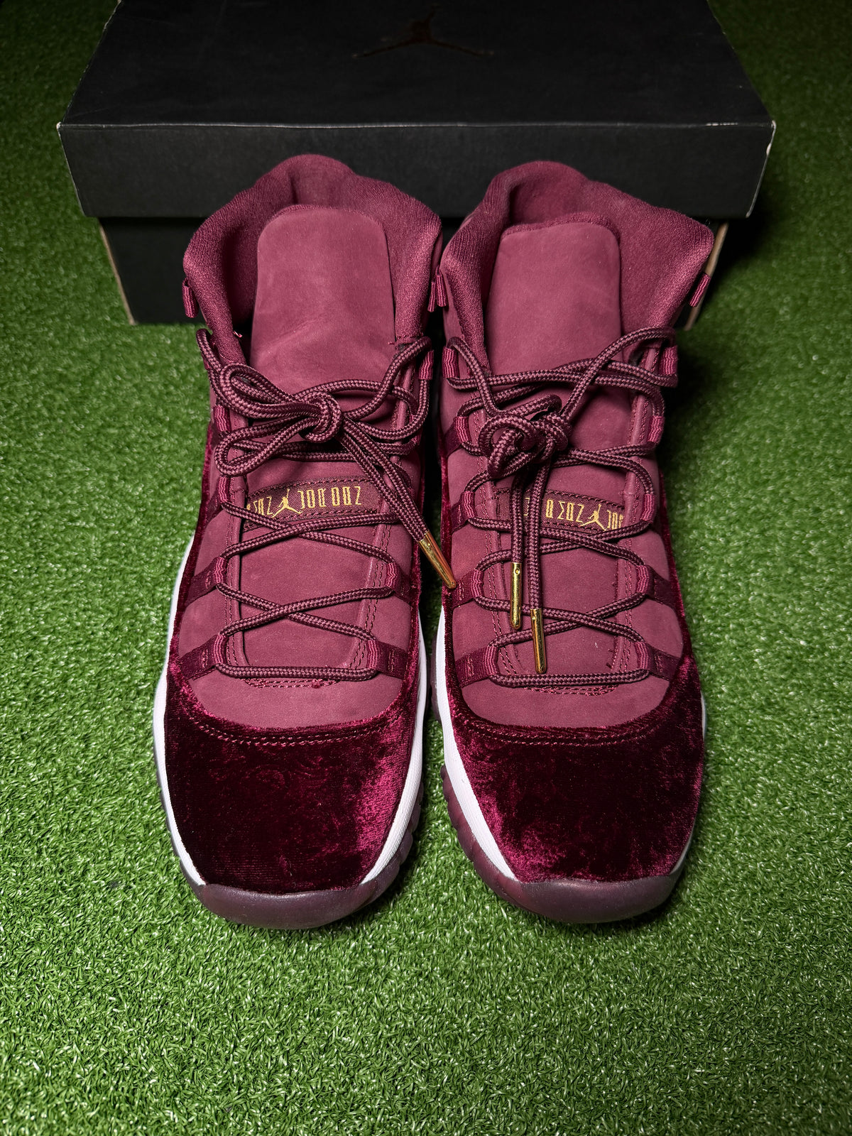 Jordan 11 Retro Heiress Night Maroon (GS)