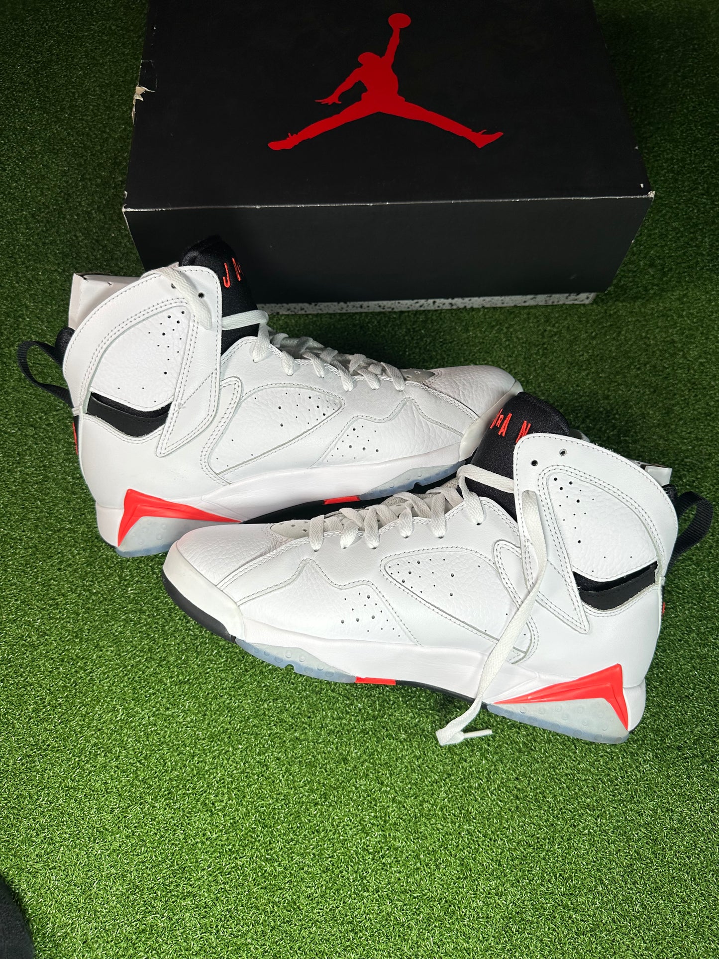 Jordan 7 Retro White Infrared VNDS