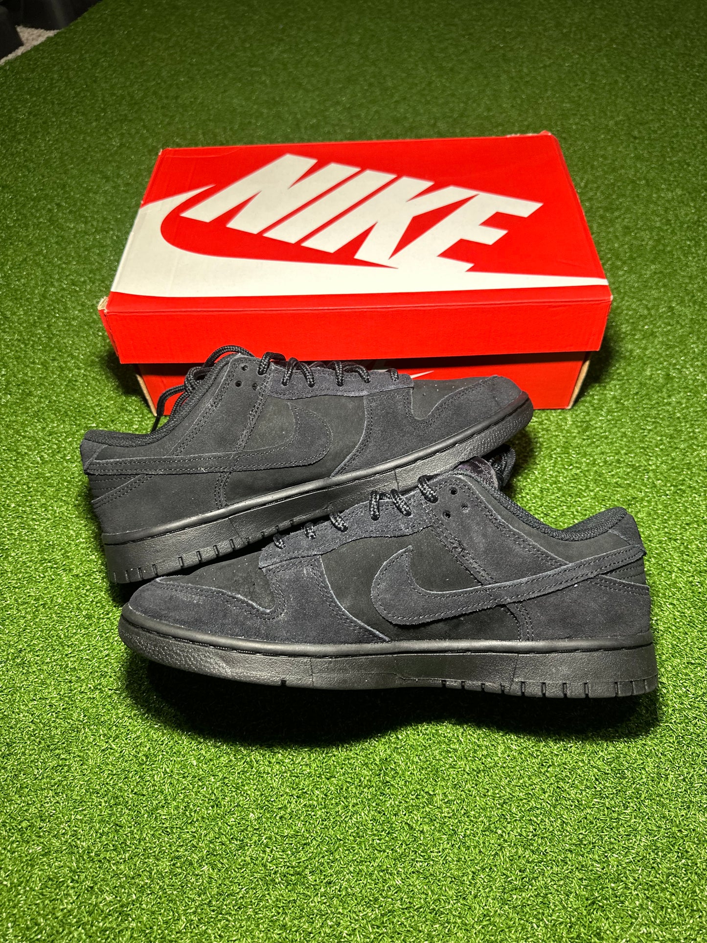 Nike Dunk Low “Triple Black”