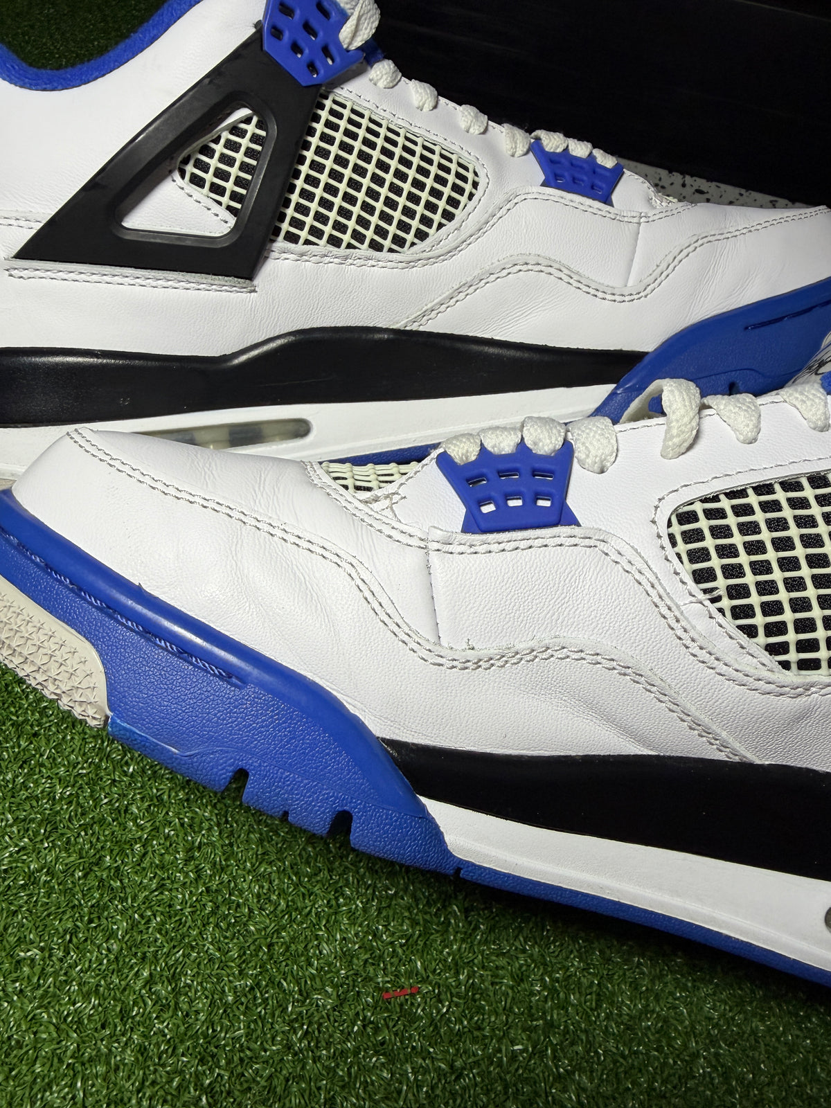 Jordan 4 Retro
Motorsports (2017) Used