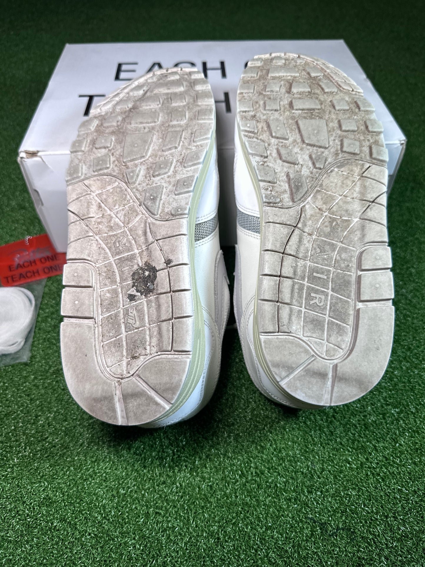 Nike Air Max 1 Patta Waves White USED