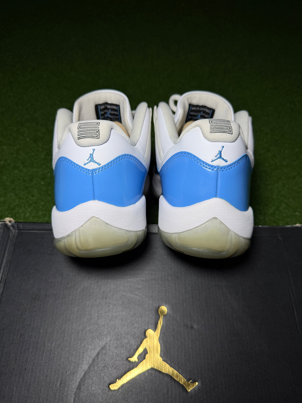 Jordan 11 Retro Low “University Blue” (2017) Used