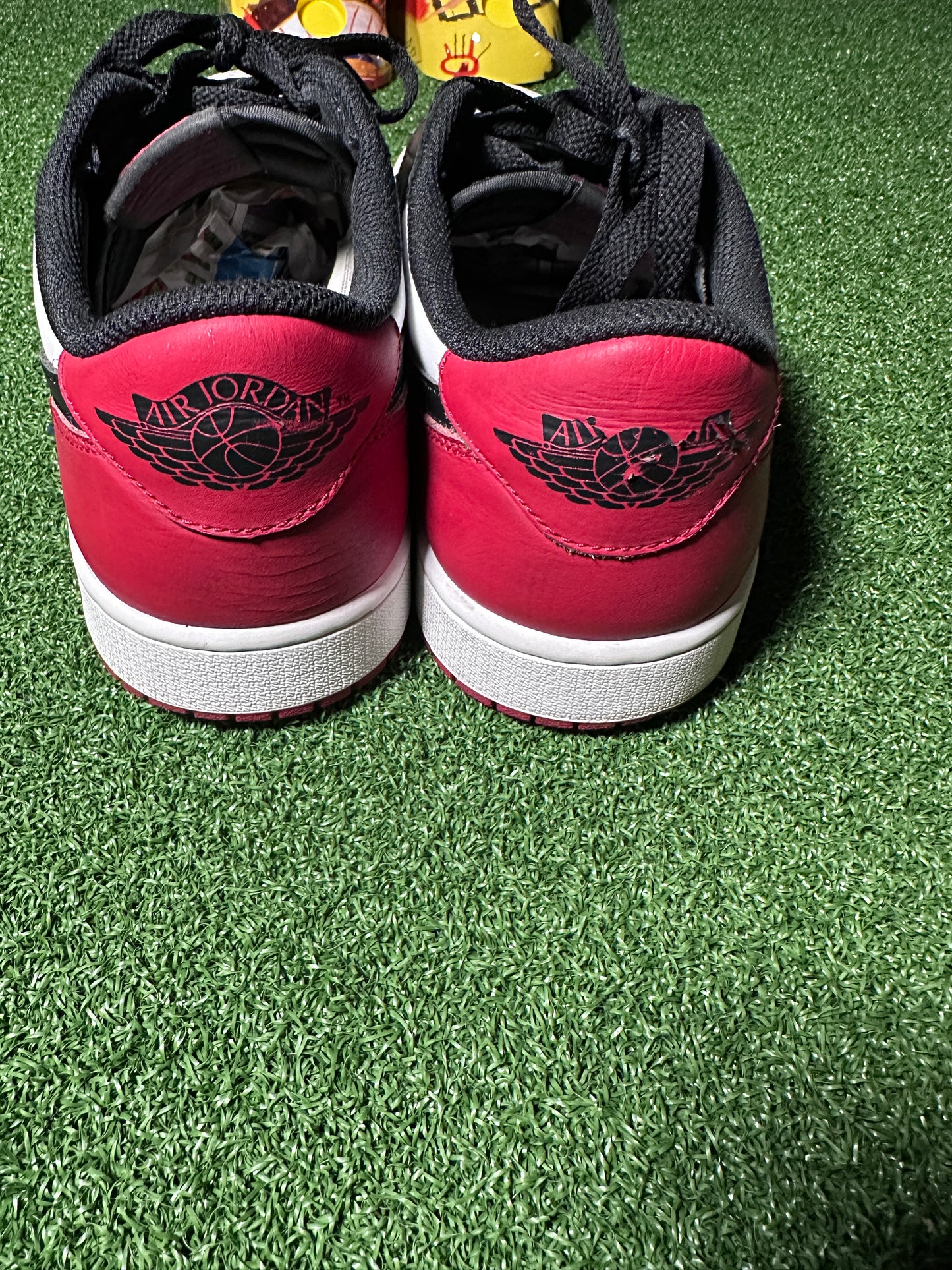 Jordan 1 Retro Low OG "Black Toe" (2023)