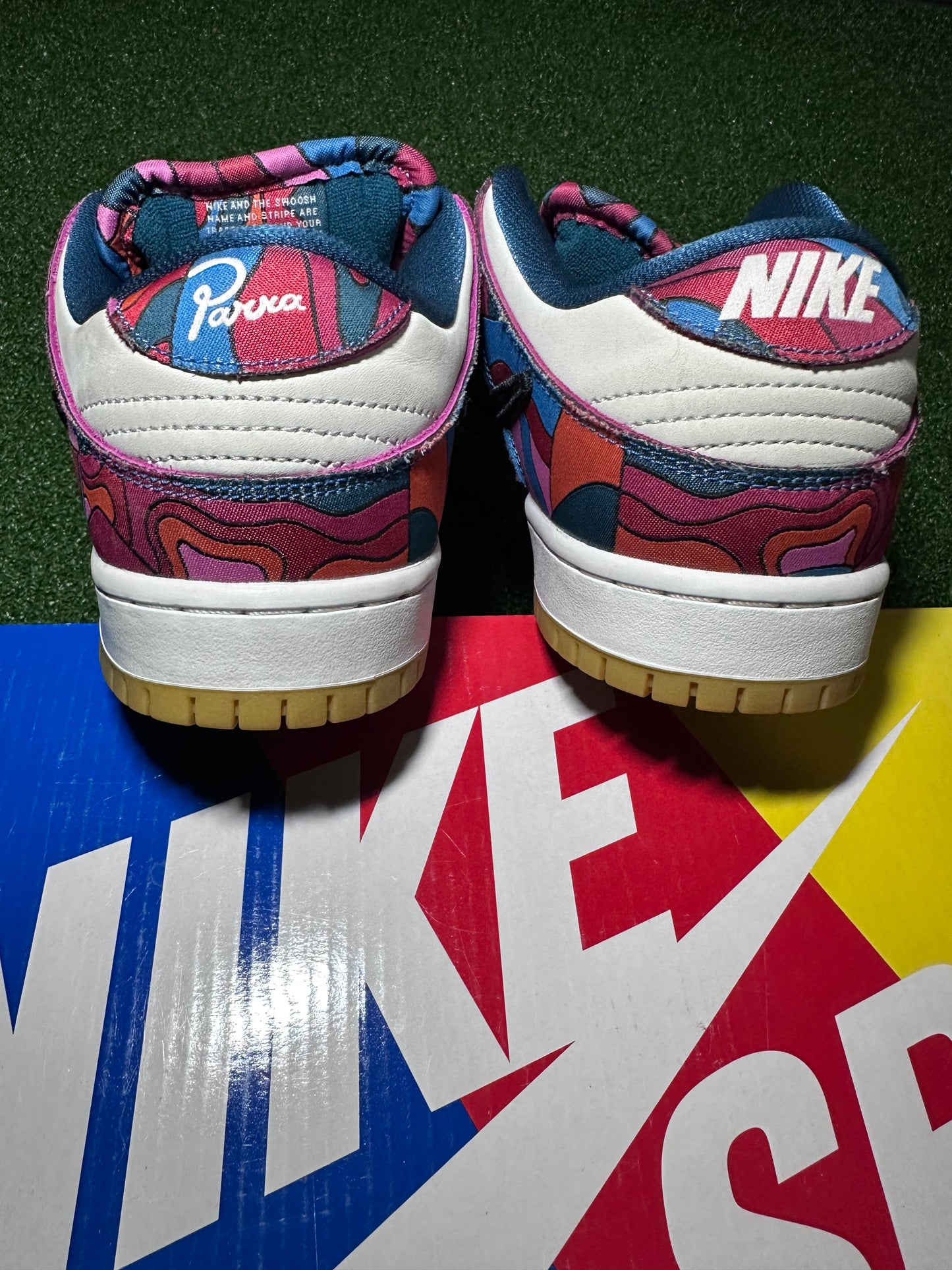 SB Dunk Low Parra Abstract Art