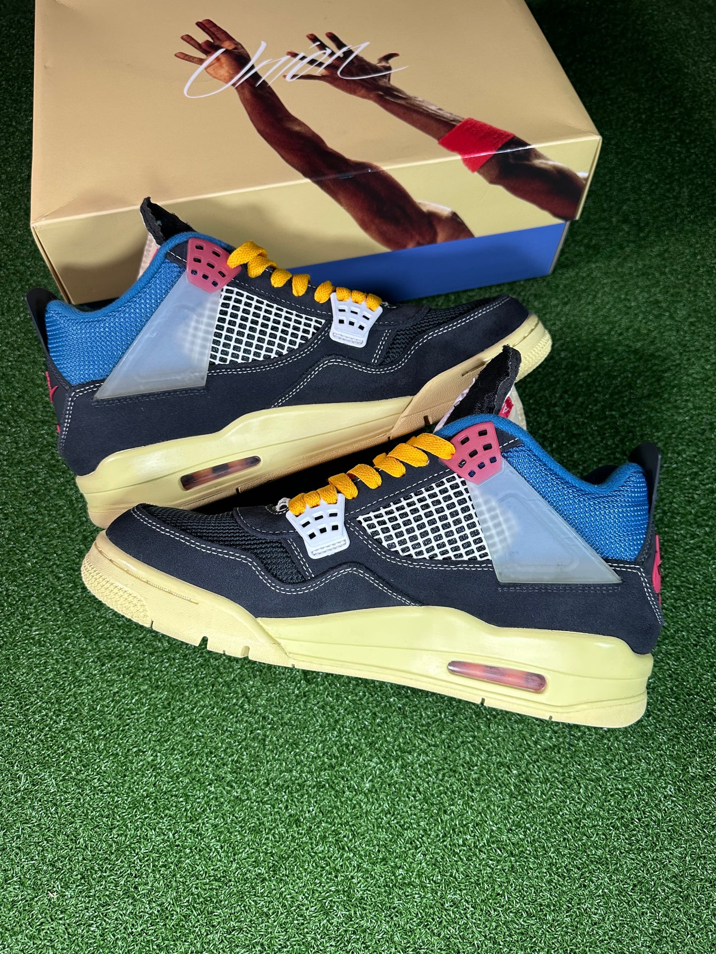 Jordan 4 Retro Union Off Noir USED