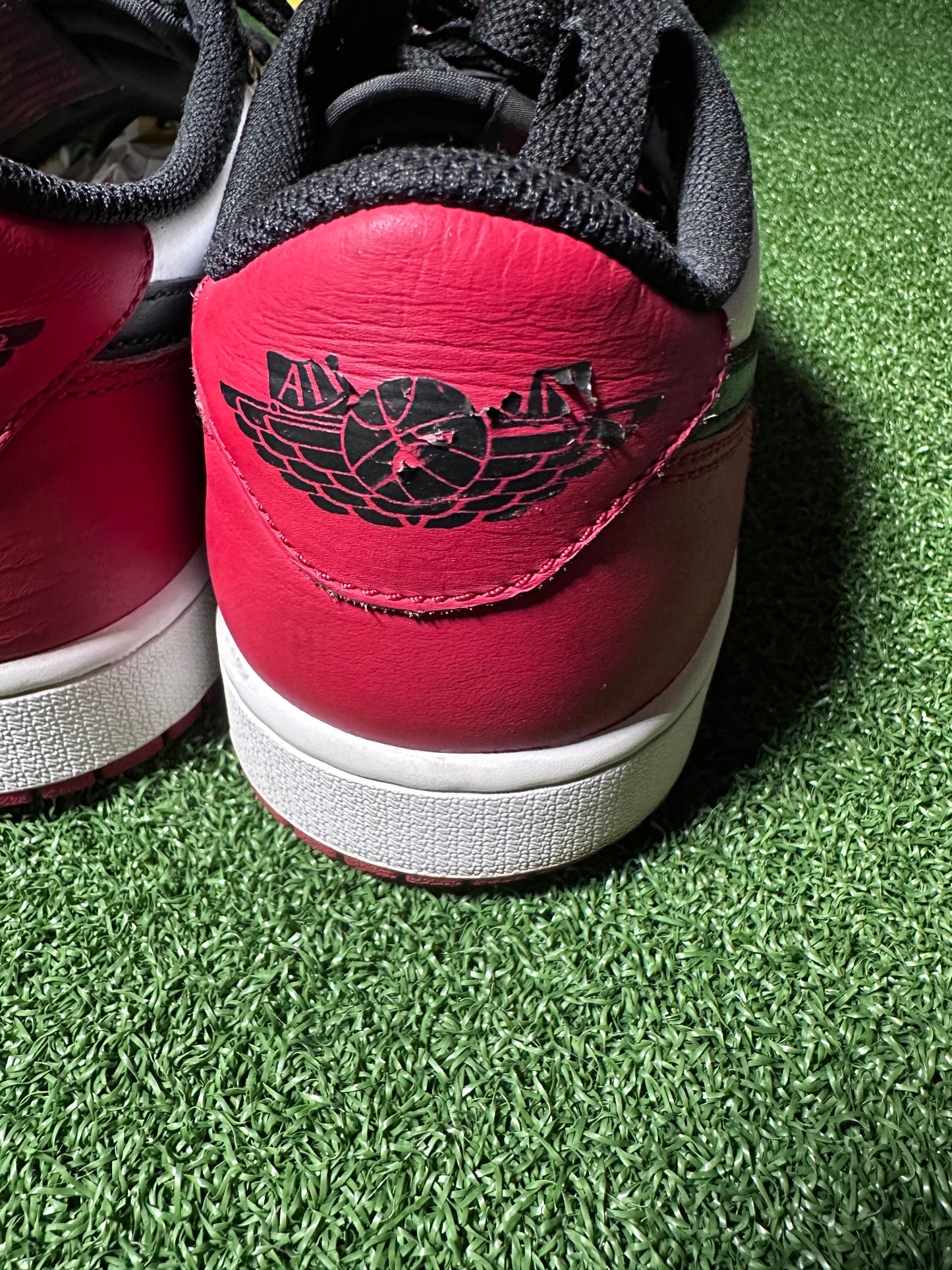 Jordan 1 Retro Low OG "Black Toe" (2023)