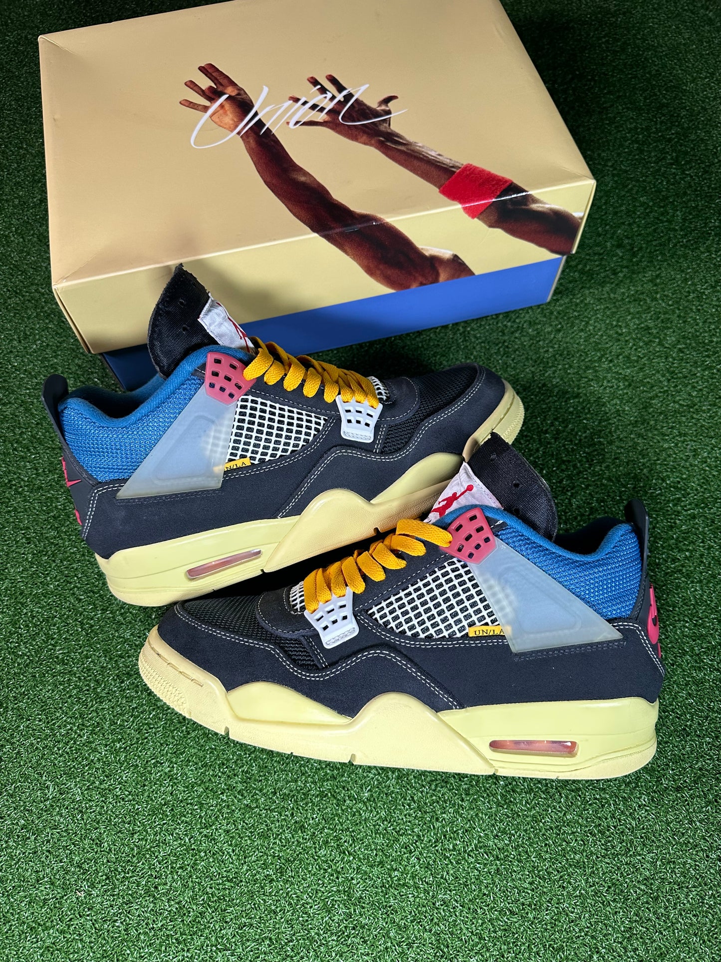 Jordan 4 Retro Union Off Noir USED