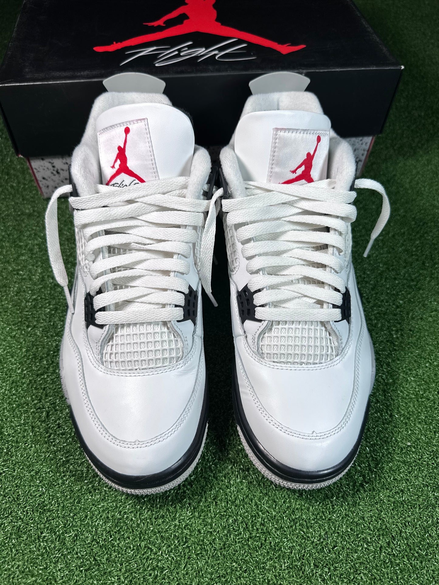 Jordan 4 Retro White Cement USED