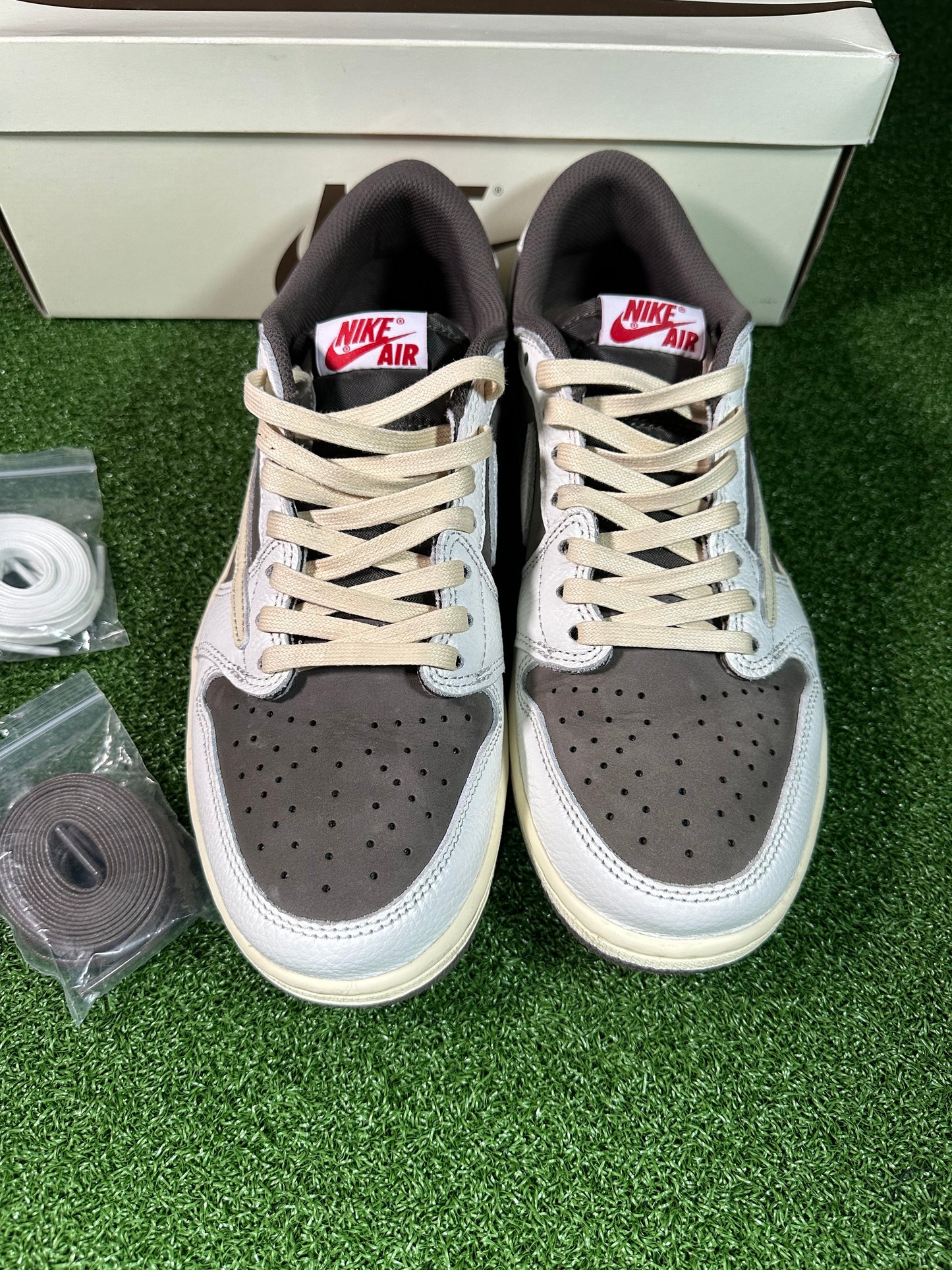 Jordan 1 Retro Low OG SP Travis Scott Reverse Mocha Worn Once