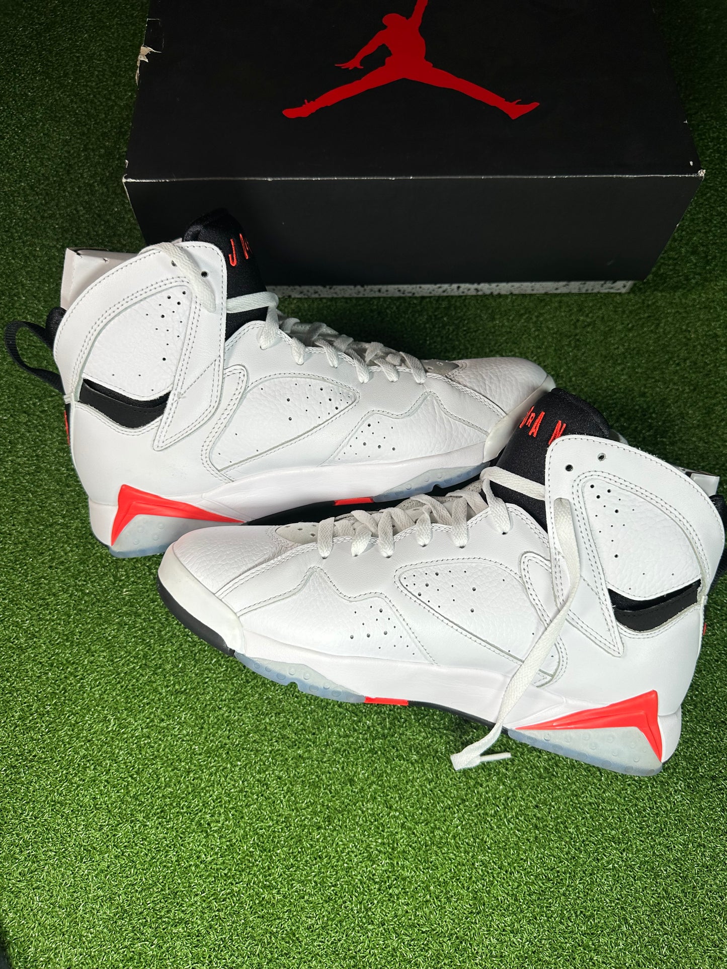 Jordan 7 Retro White Infrared VNDS