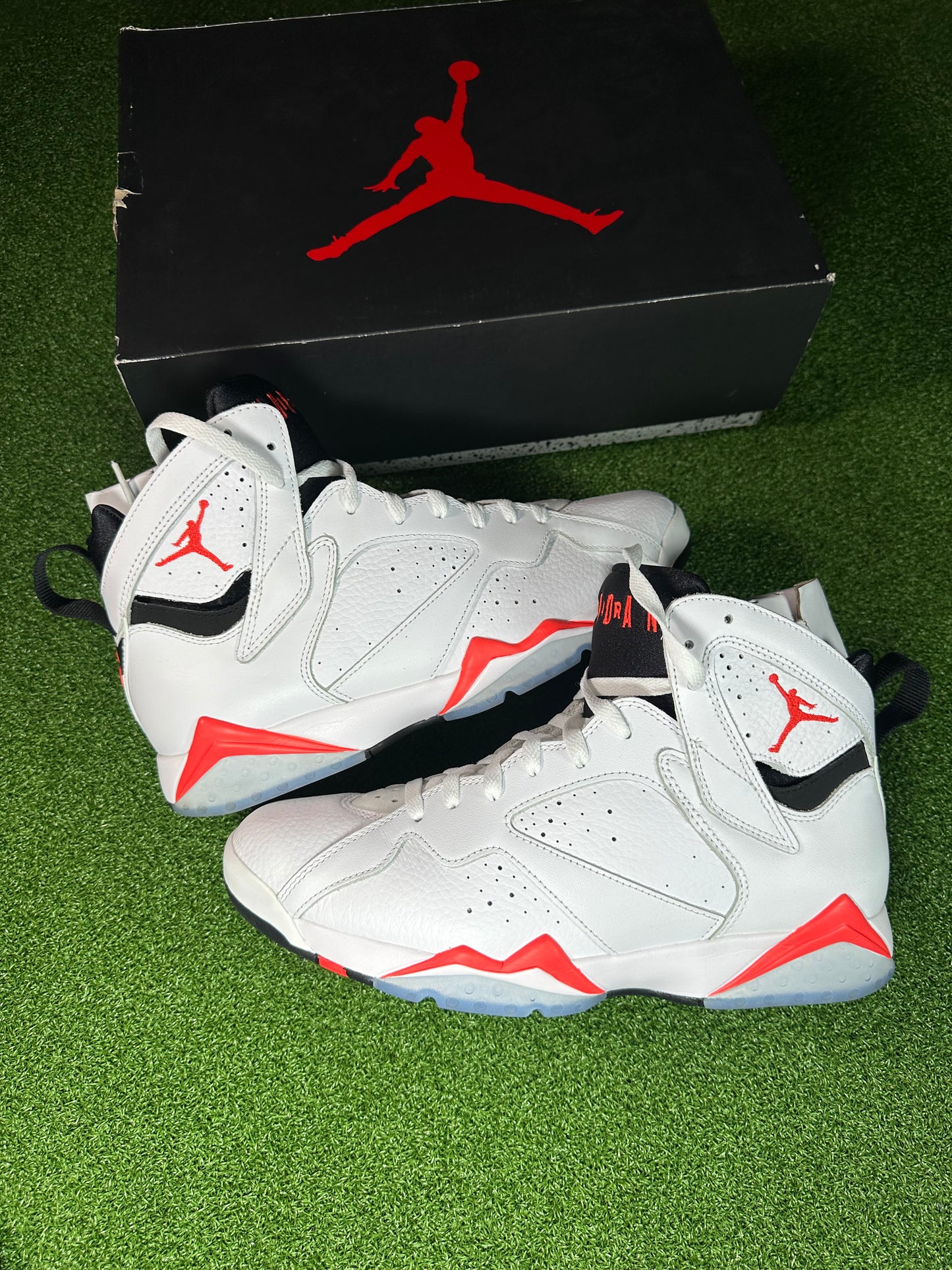 Jordan 7 Retro White Infrared VNDS
