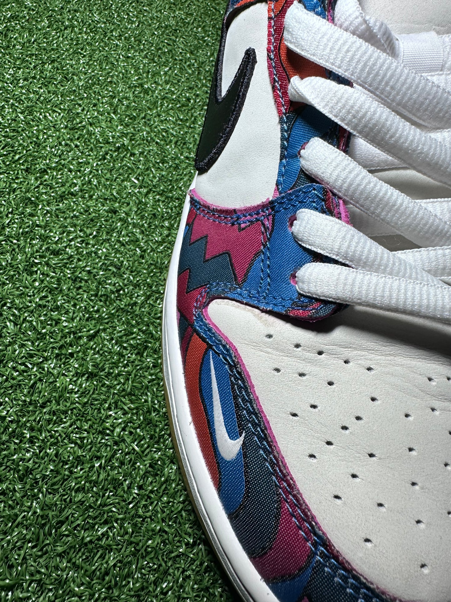 SB Dunk Low Parra Abstract Art