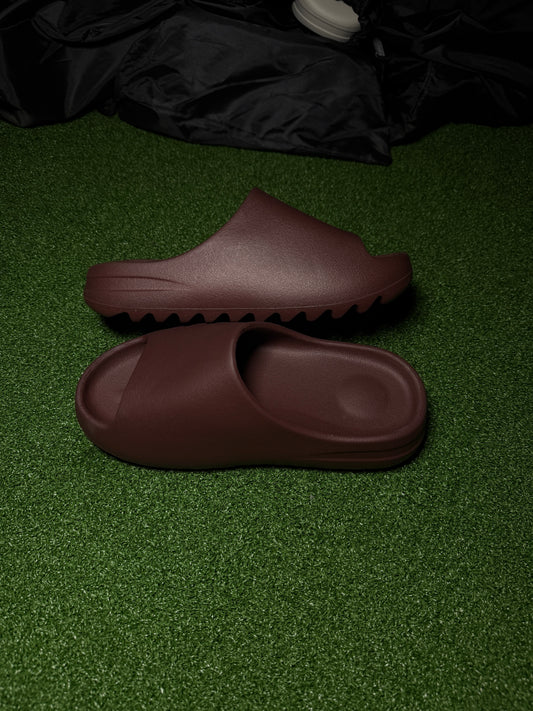 Yeezy Slide Fudge