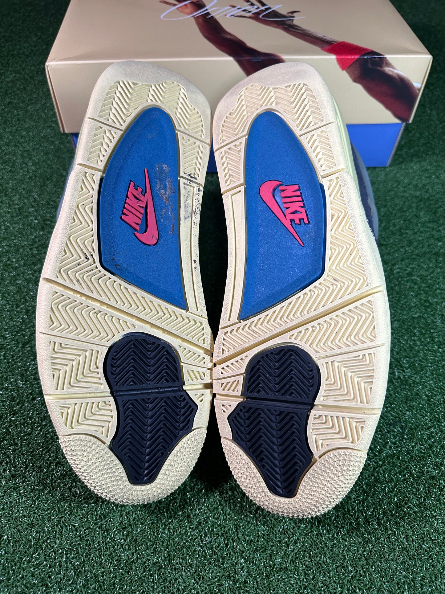 Jordan 4 Retro Union Off Noir USED