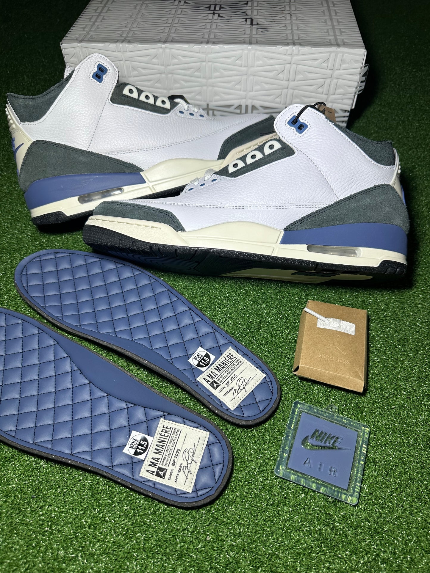 Jordan 3 Retro A Ma Maniere Diffused Blue