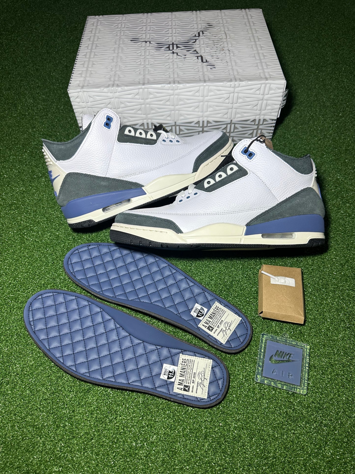 Jordan 3 Retro A Ma Maniere Diffused Blue