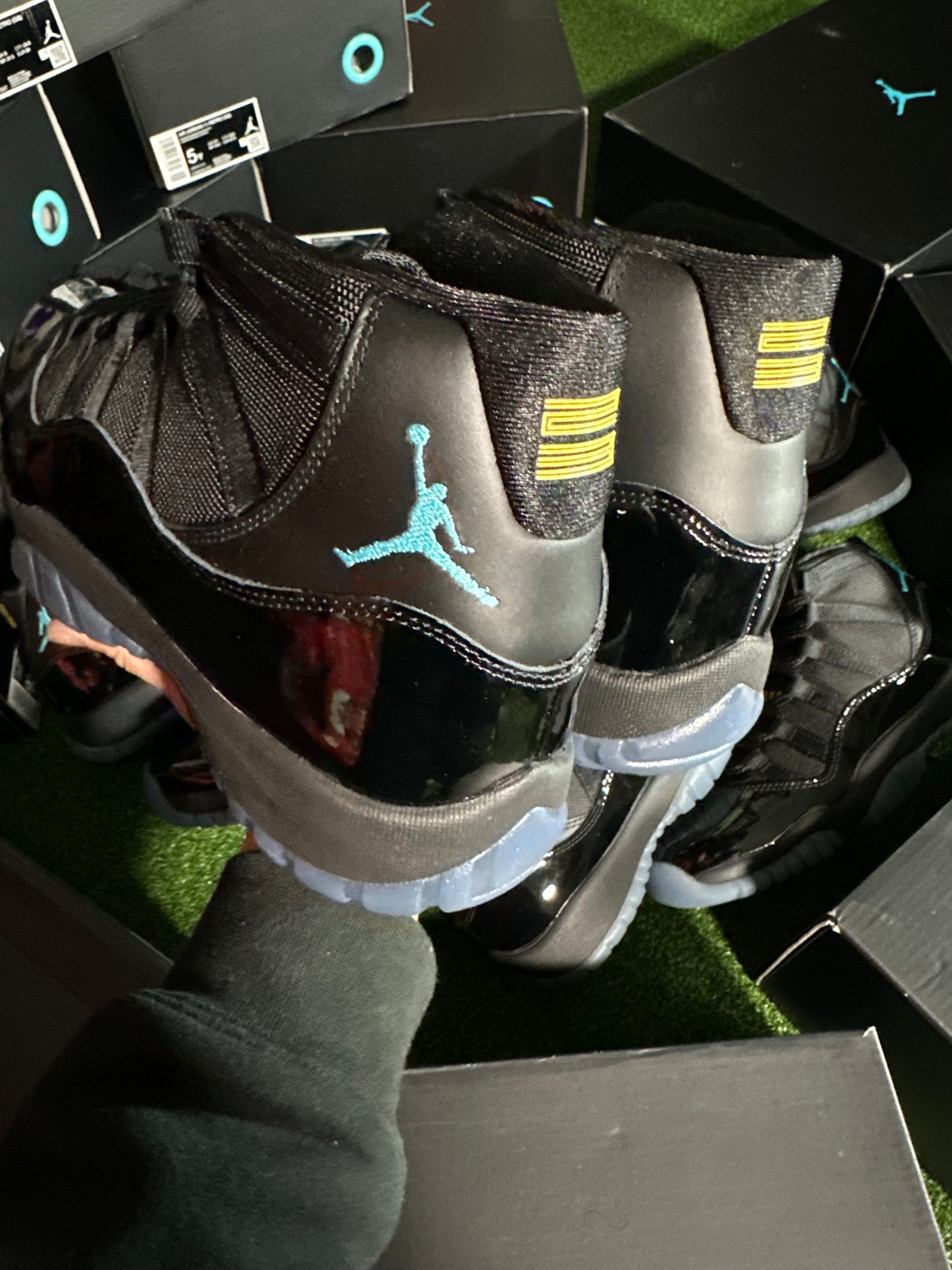 Air Jordan 11 Gamma Blue