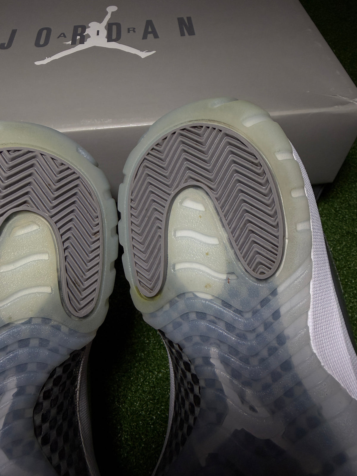 Jordan 11 Retro “Cool Grey” (2021) Used