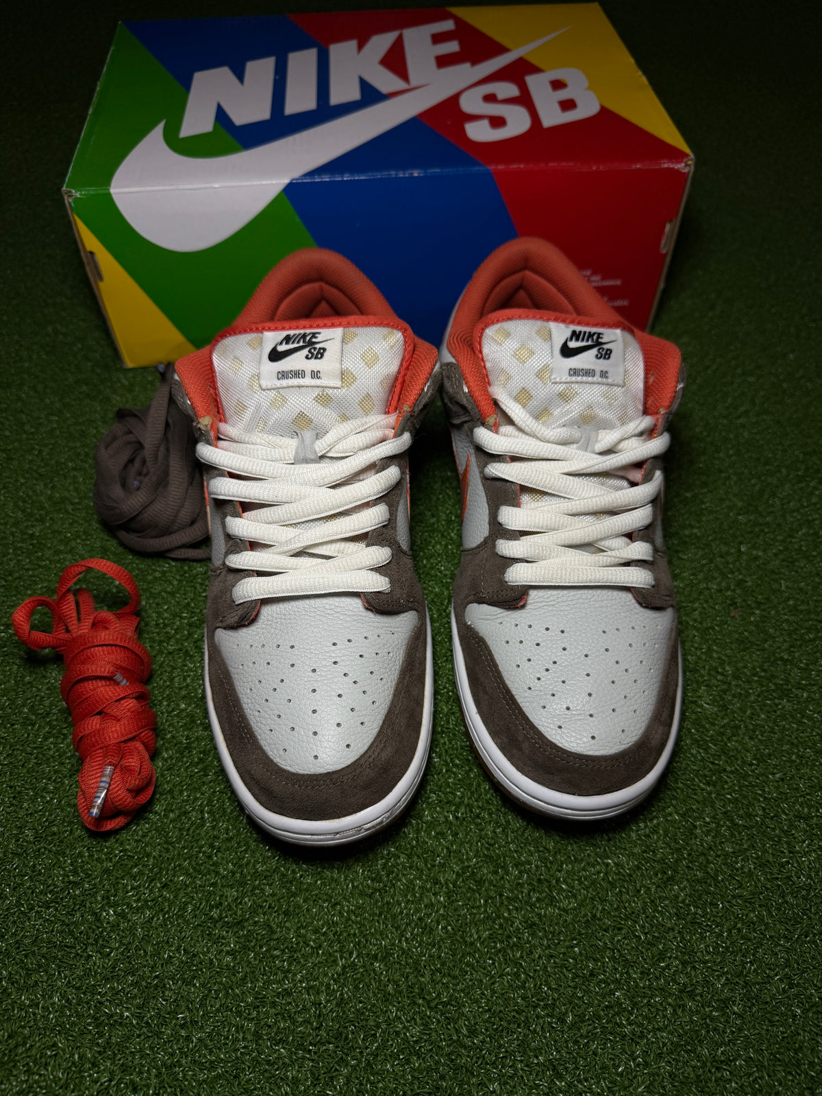 Crushed Skate Shop Nike SB Dunk Low Detail