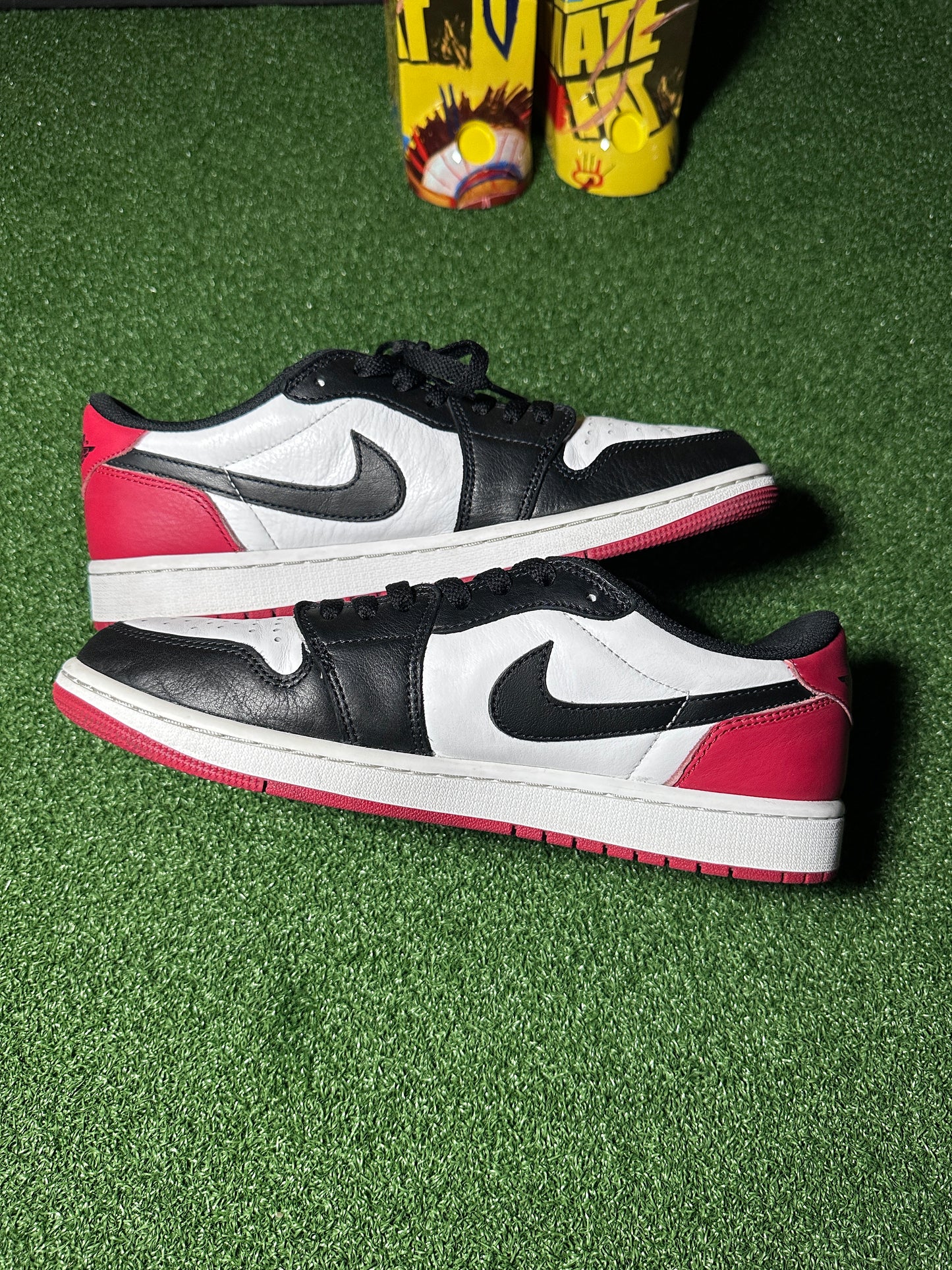 Jordan 1 Retro Low OG "Black Toe" (2023)