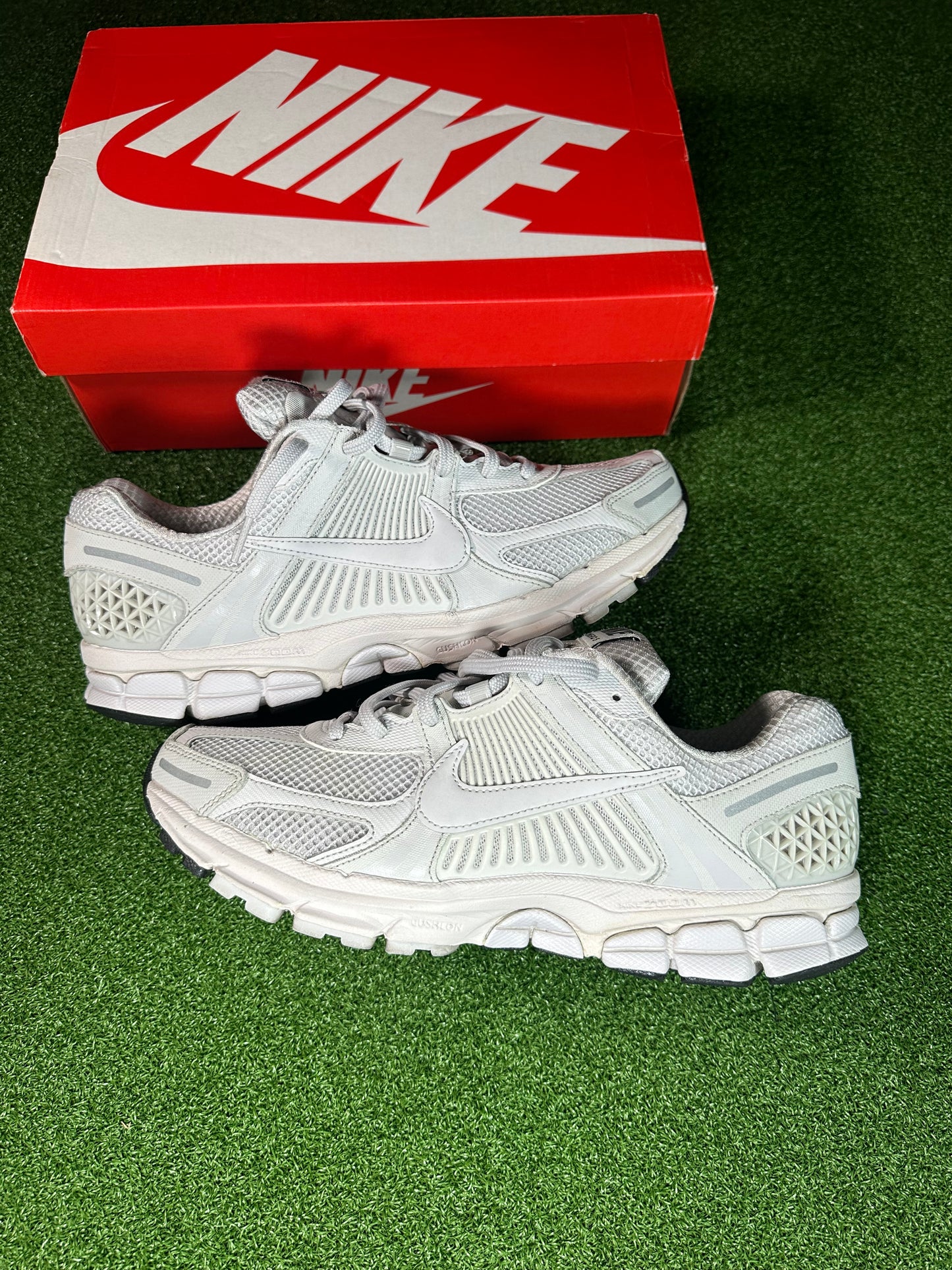 Nike Zoom Vomero 5 SP Vast Grey USED