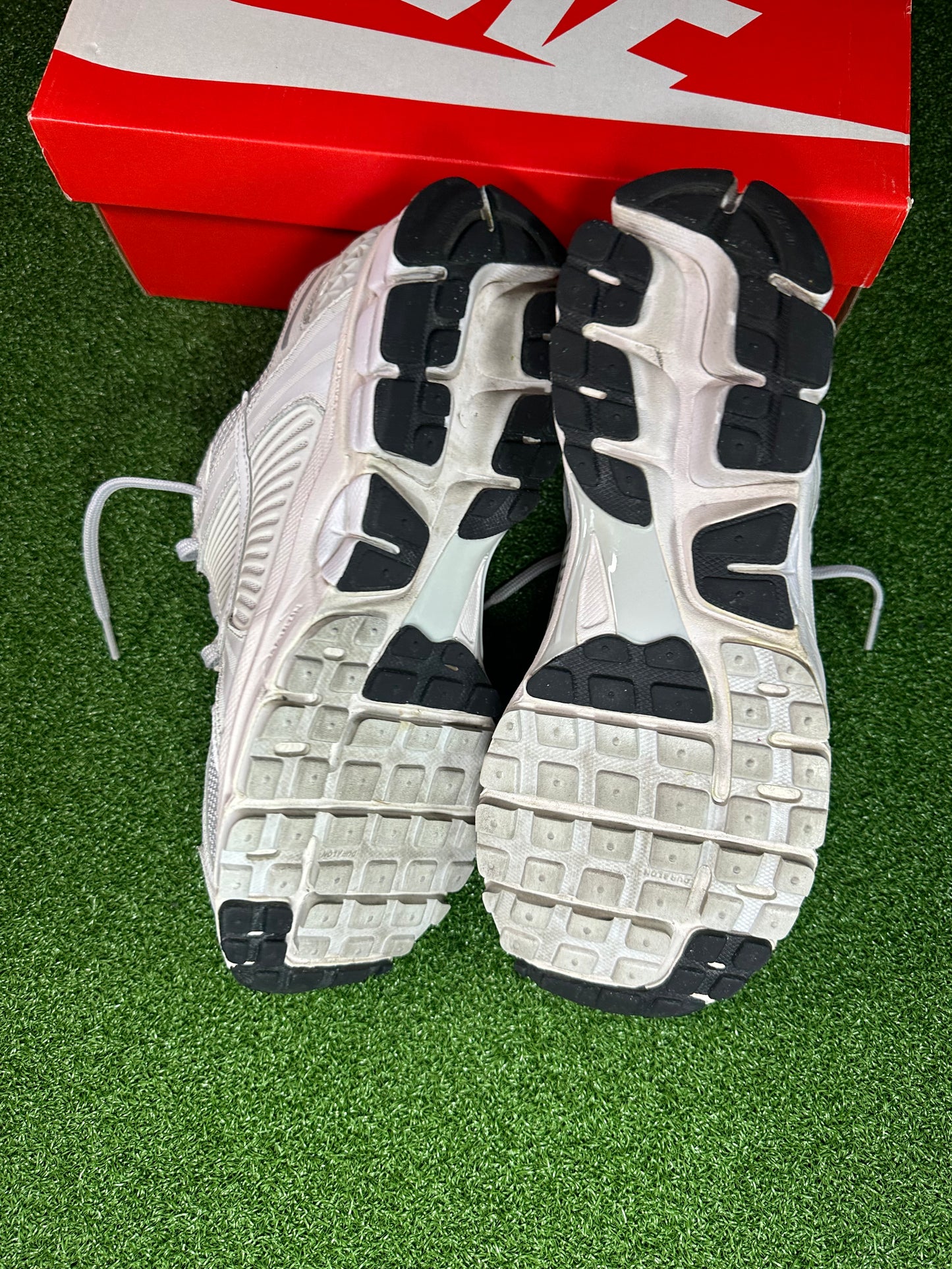 Nike Zoom Vomero 5 SP Vast Grey USED