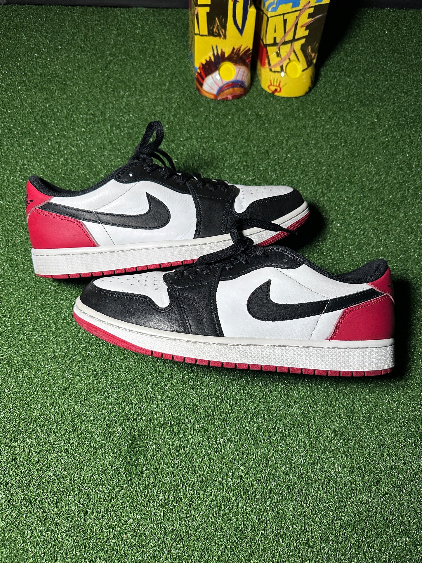 Jordan 1 Retro Low OG "Black Toe" (2023)