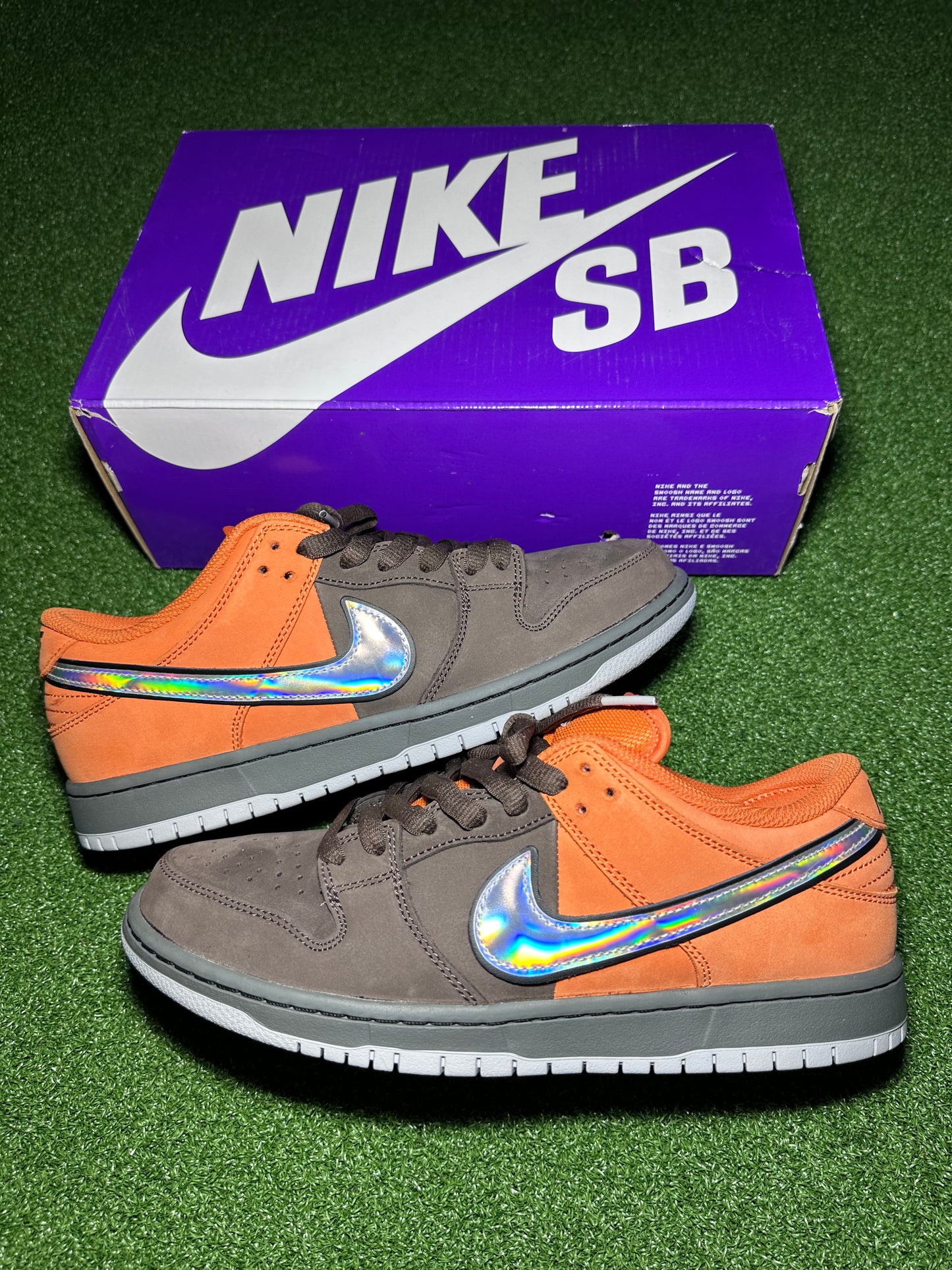 Nike SB Dunk Low “Muni Fast Pass”