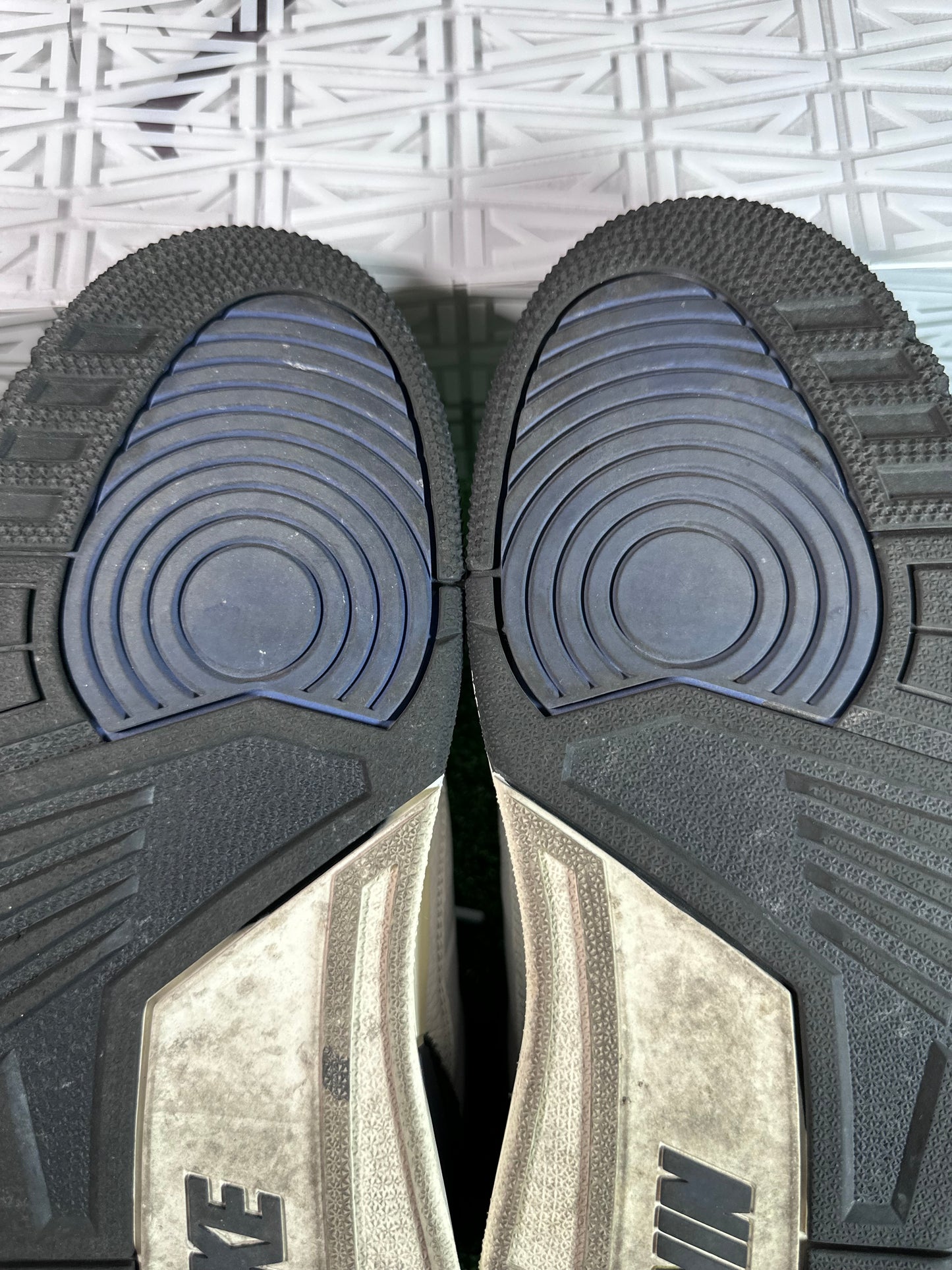 Jordan 3 Retro A Ma Maniere Diffused Blue USED