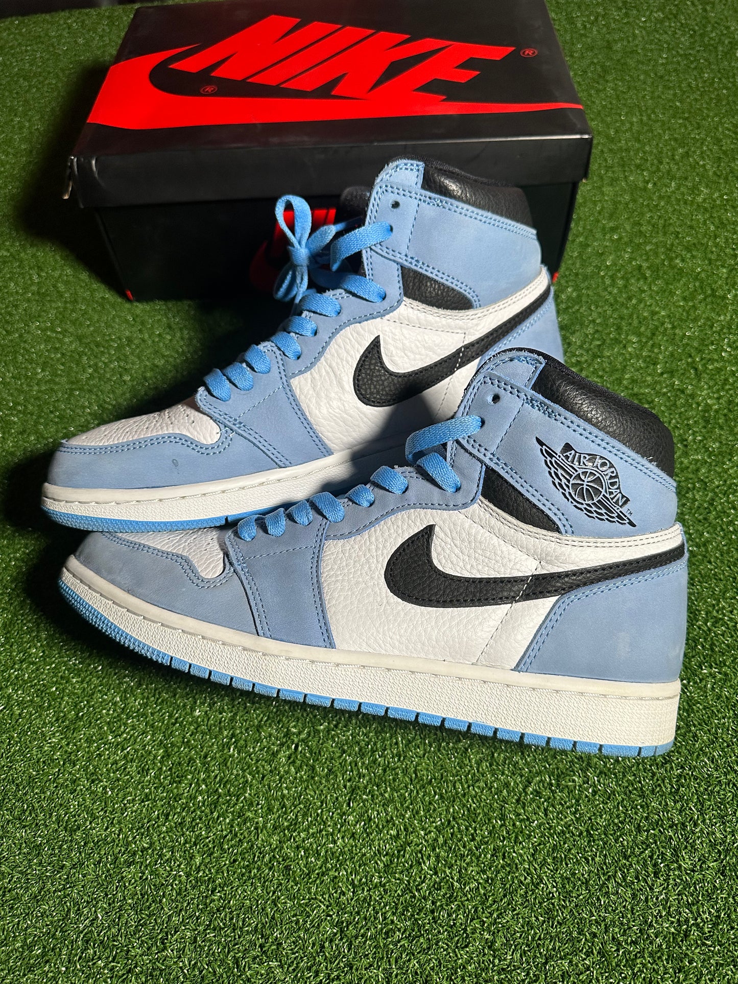 Jordan 1 Retro High OG University Blue USED