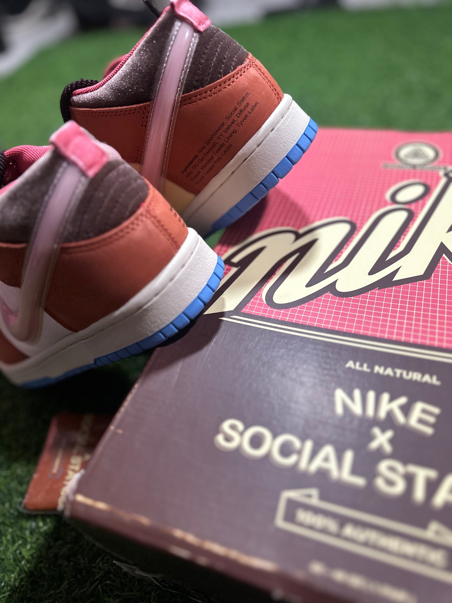 Estado social x Dunk Mid - Leche con chocolate