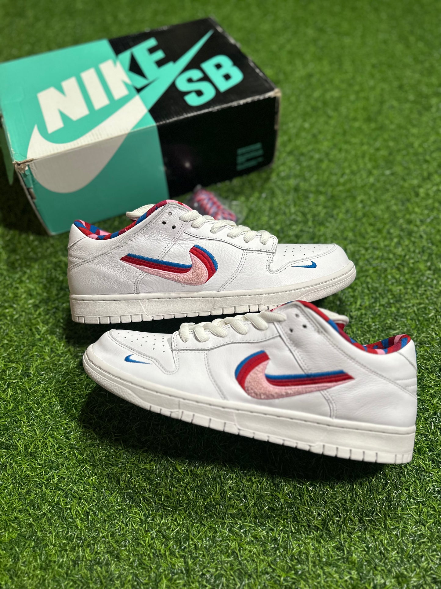 Nike SB Dunk Low - Parra