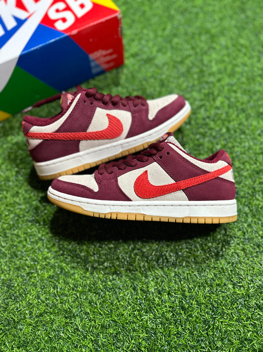 Nike SB Dunk Low: patina como una niña