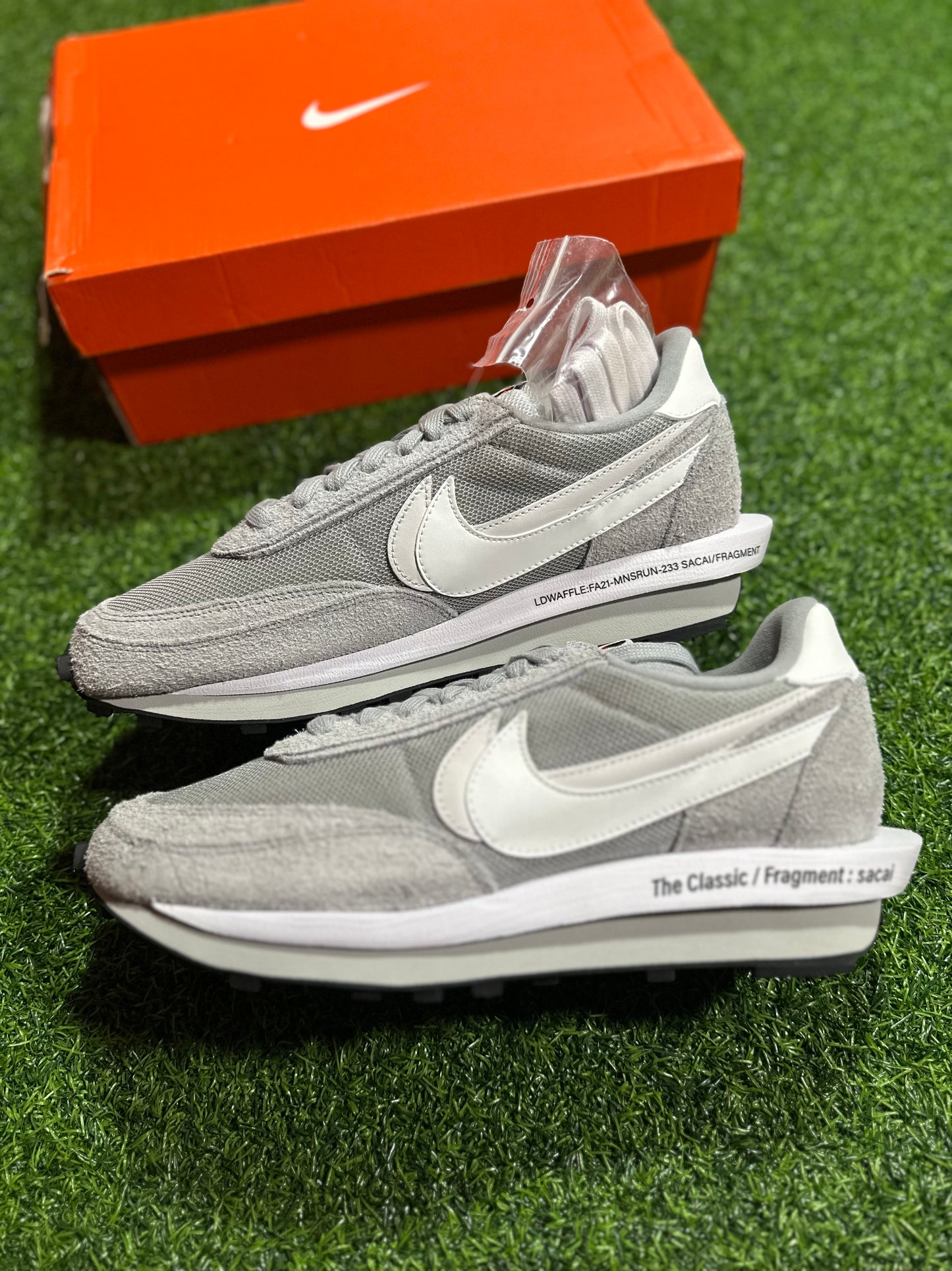 Nike LD Waffle X Sacai Fragment - Grey