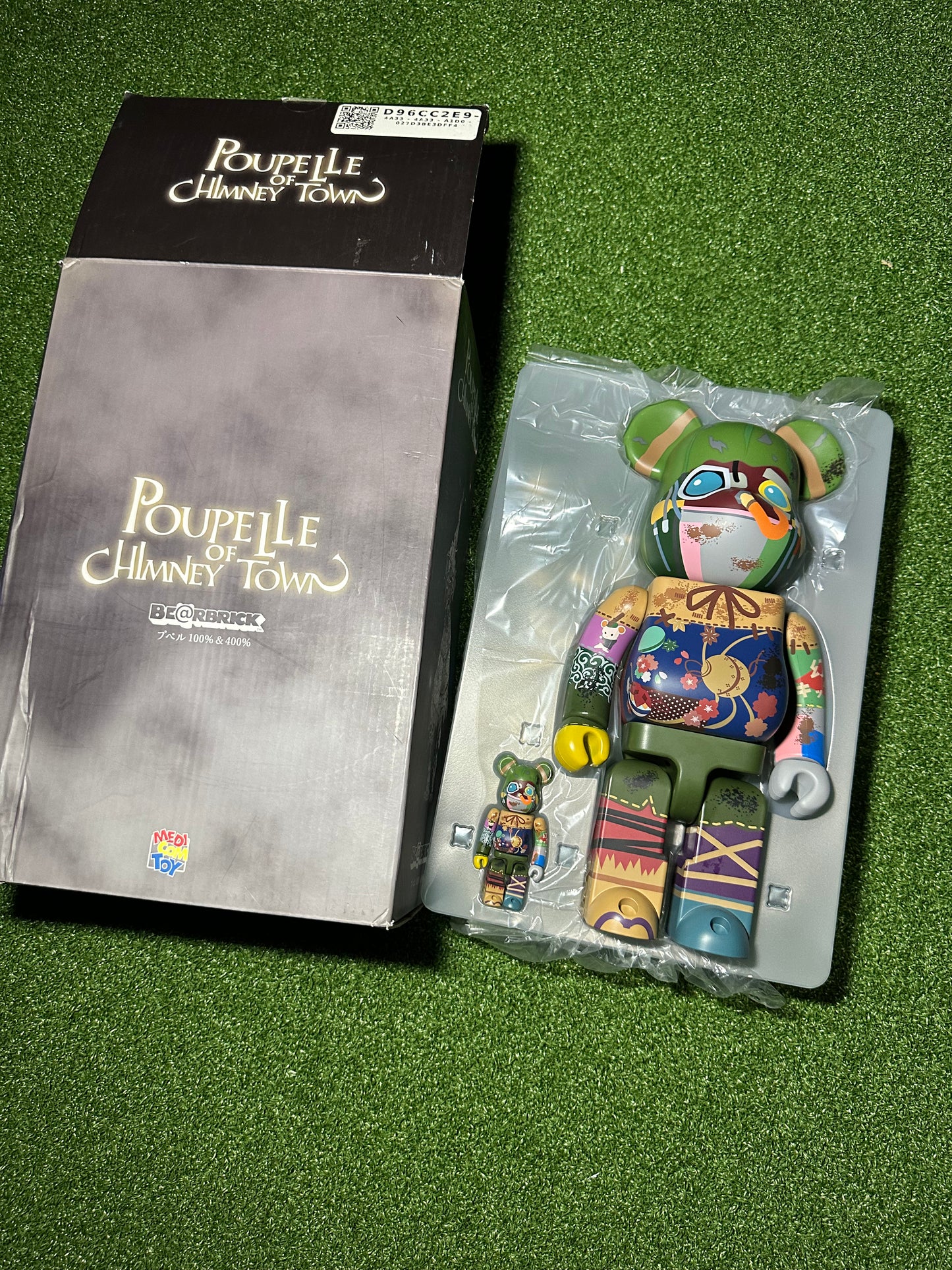 Bearbrick Poupelle Of Chimney Town 100% & 400% Set