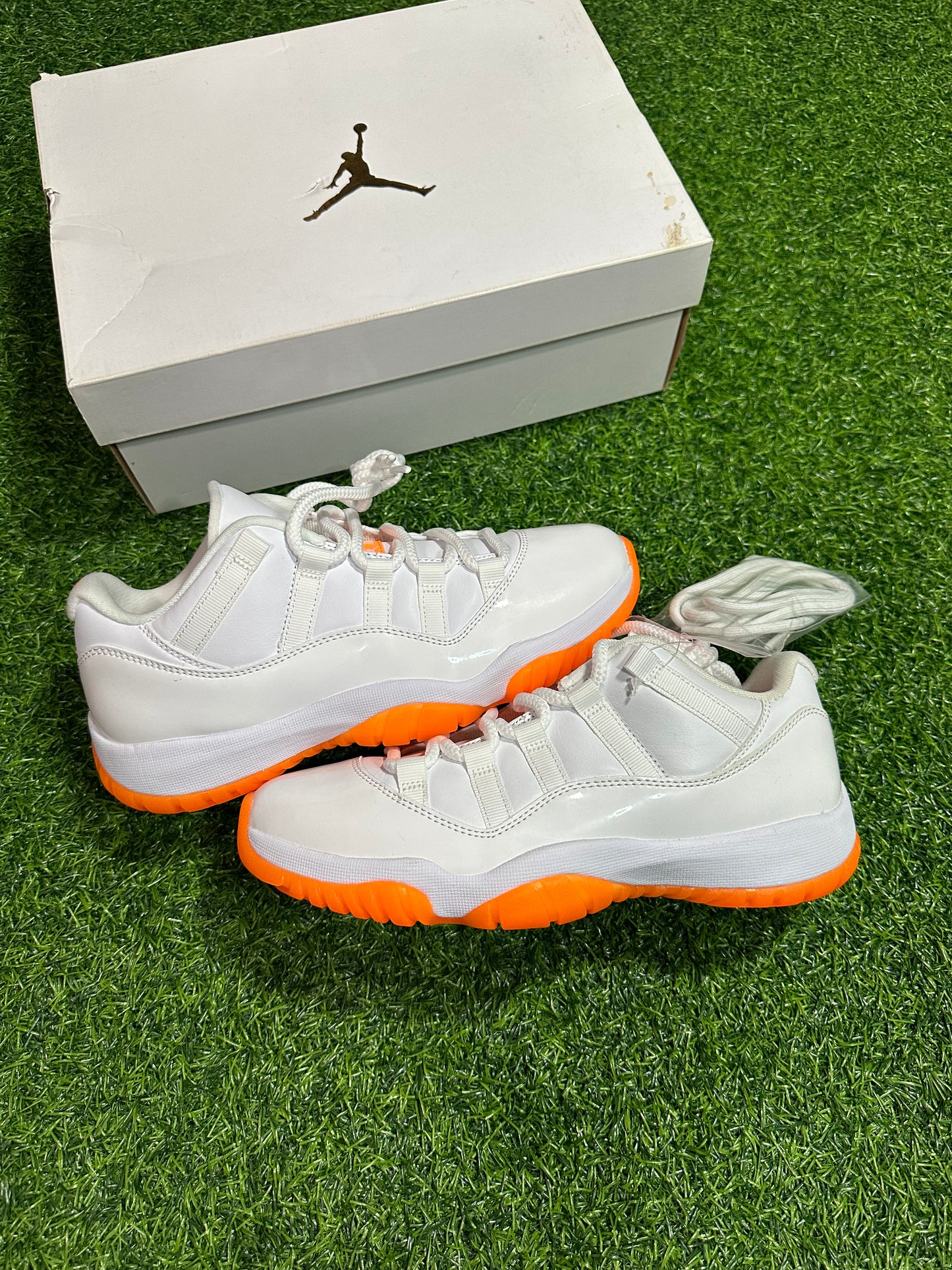 Jordan 11 Retro Low - Citrus (2021) (Women's)