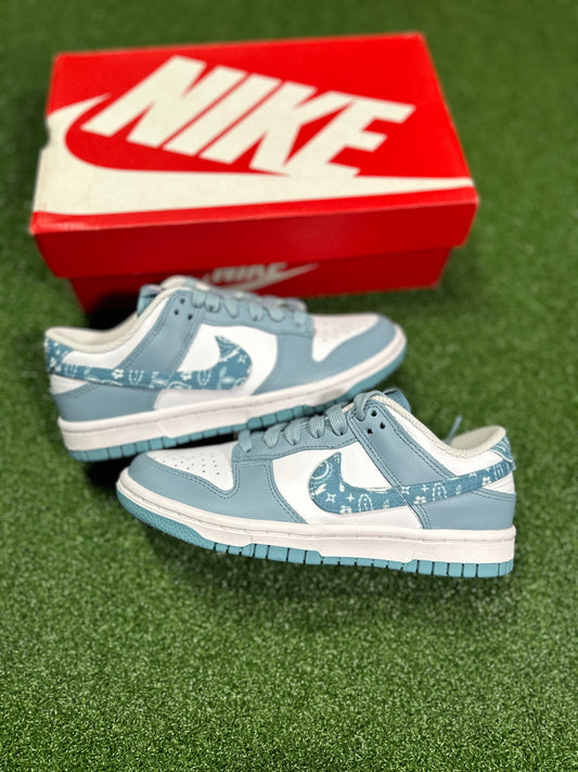 Nike Dunk Low Essential - Paisley Pack Azul (Mujer)