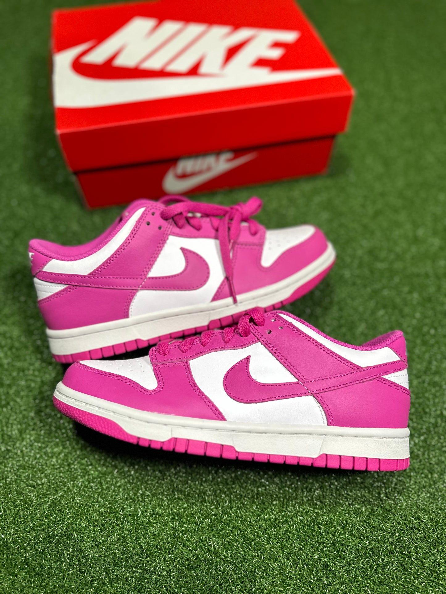 Nike Dunk Low - Active Fuchsia (Grade School)