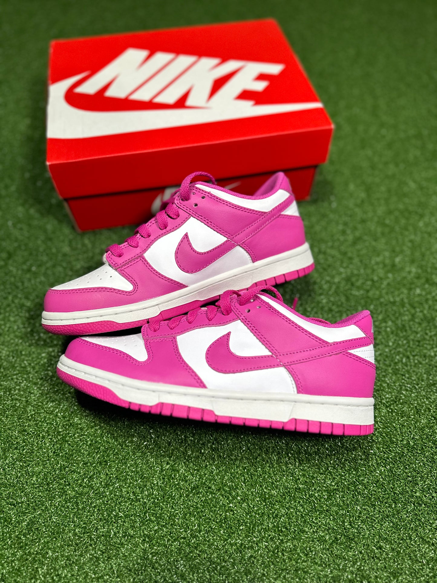 Nike Dunk Low - Active Fuchsia (Grade School)