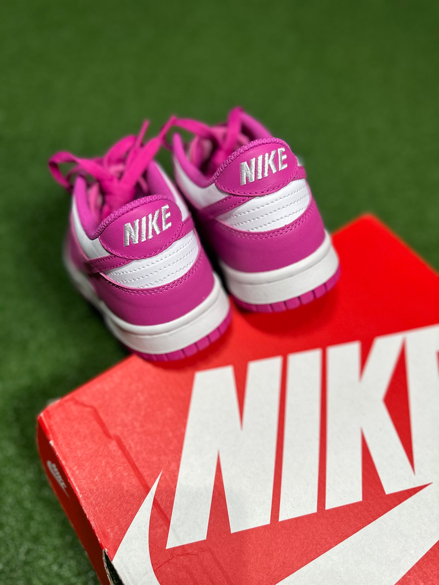 Nike Dunk Low - Active Fuchsia (Grade School)