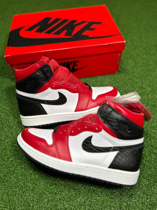 Jordan 1 Retro High - Satin Snake Chicago (para mujer)