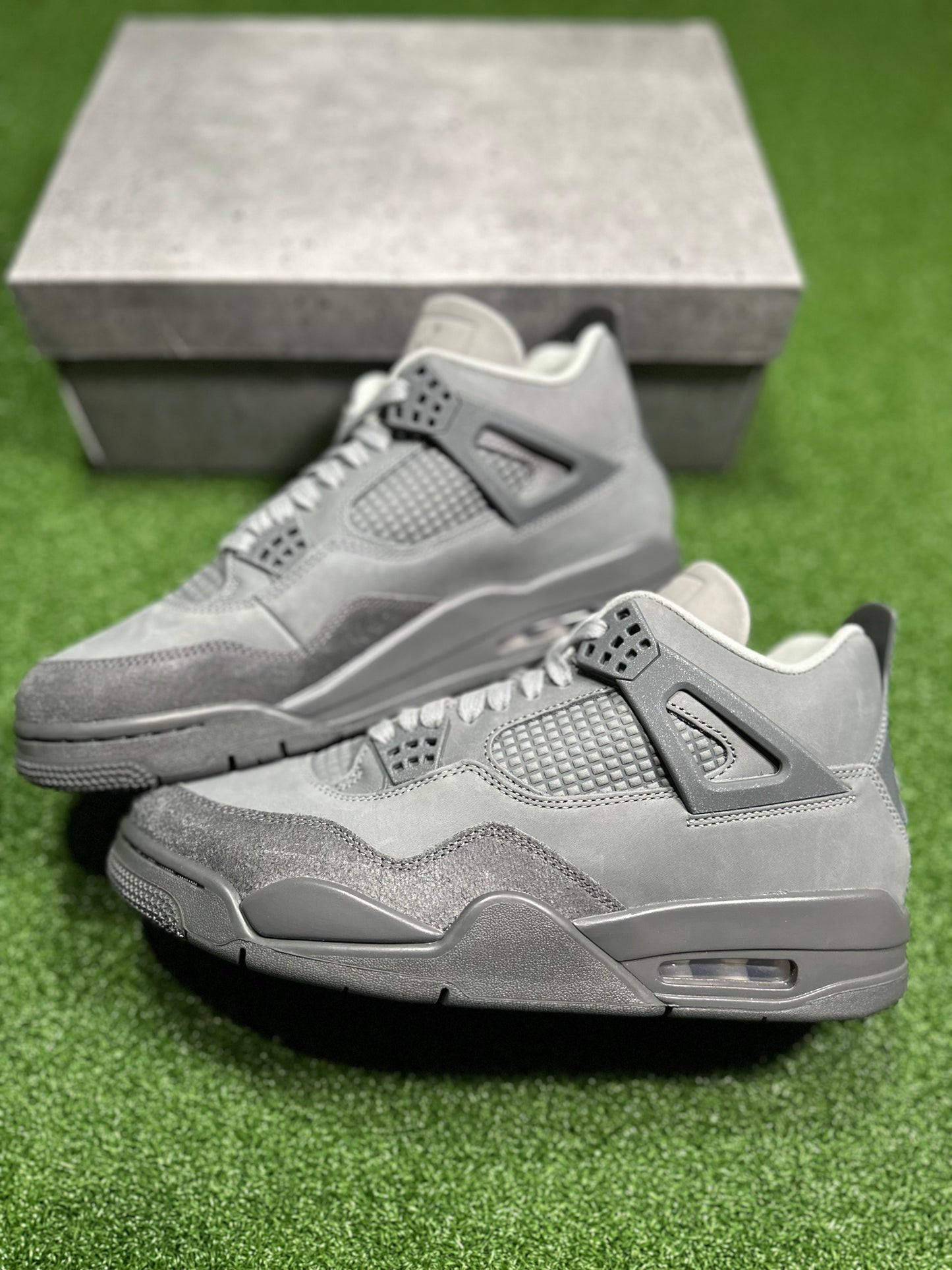 Jordan 4 Retro SE - Juegos Olímpicos de París Cemento húmedo