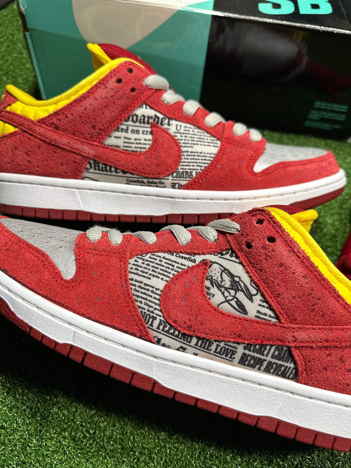 Nike SB Dunk Low - Rukus Crawfish