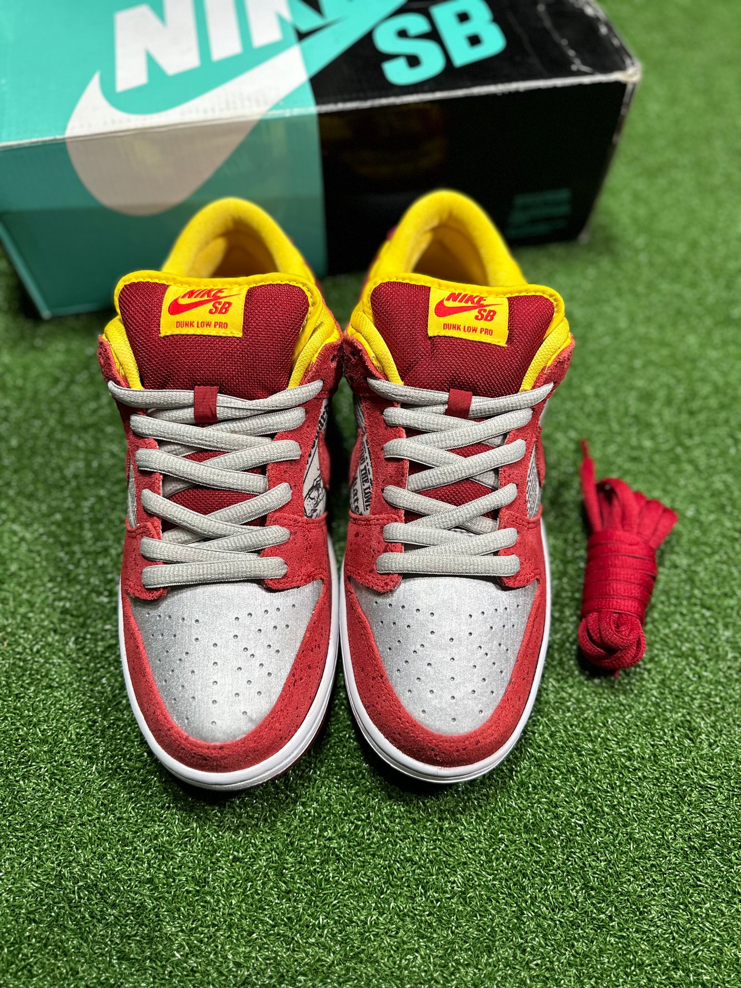 Nike SB Dunk Low - Rukus Crawfish