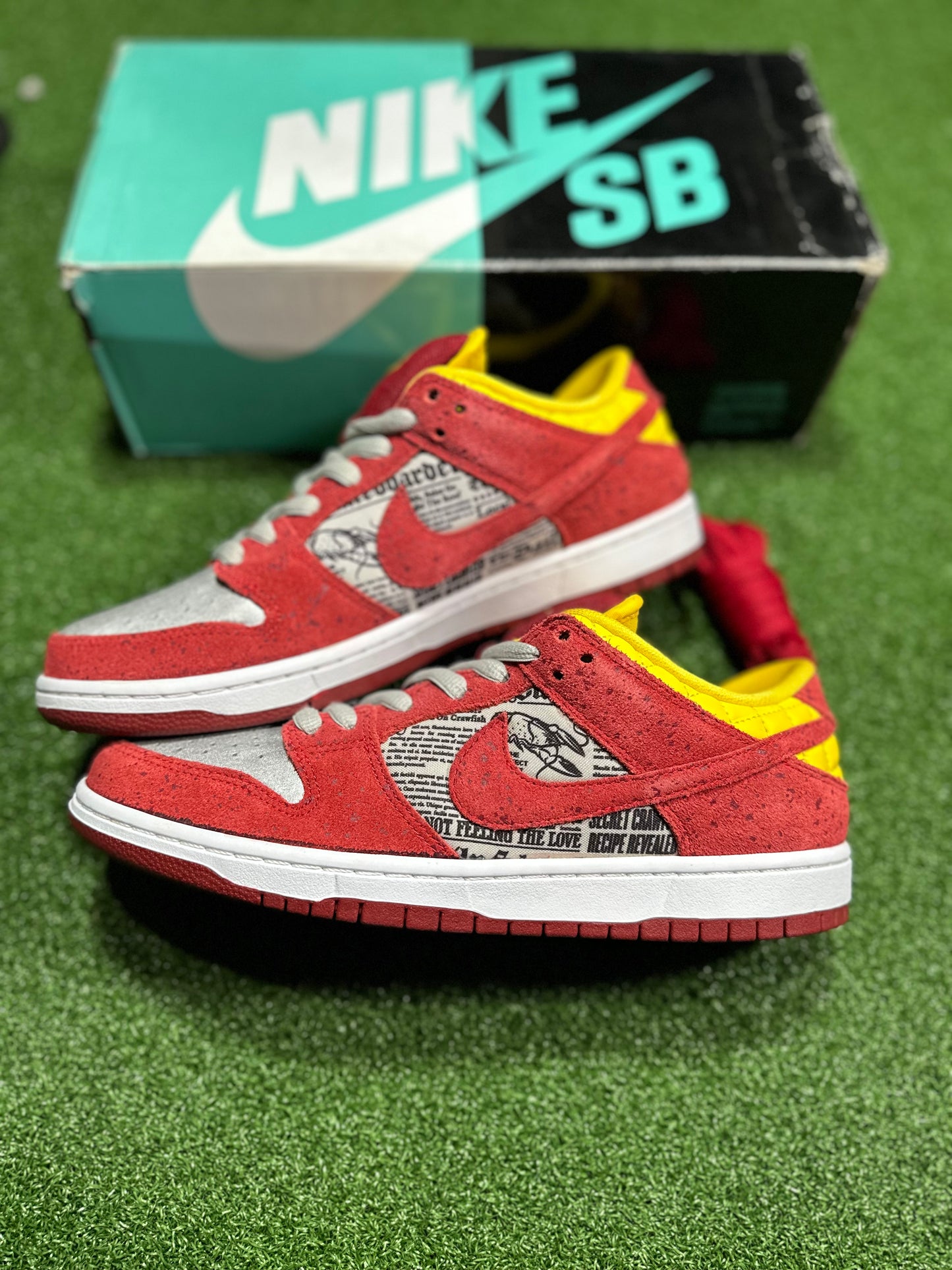 Nike SB Dunk Low - Rukus Crawfish