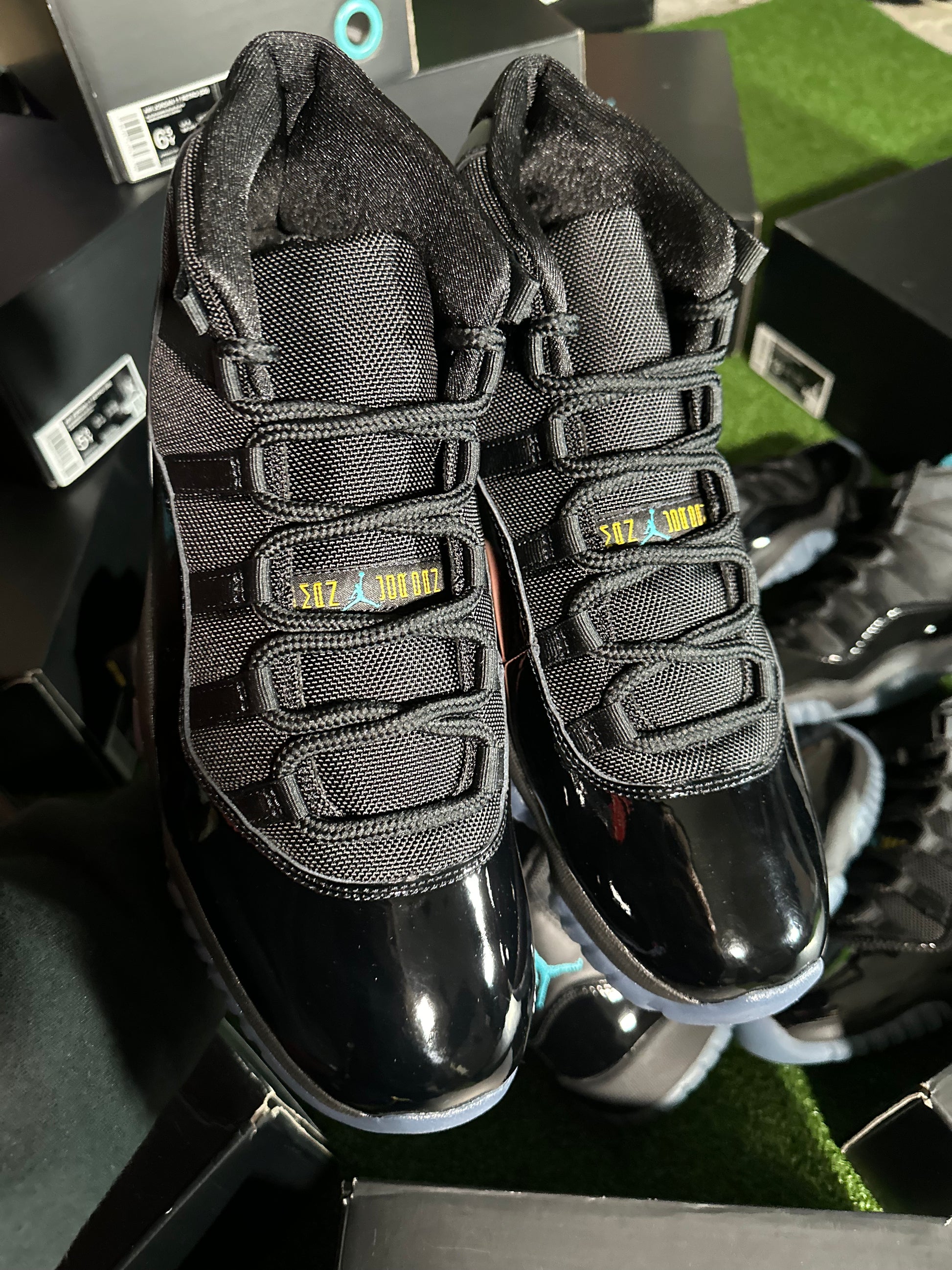 Jordan 11 Retro Gamma Blue Black Upper Laces
