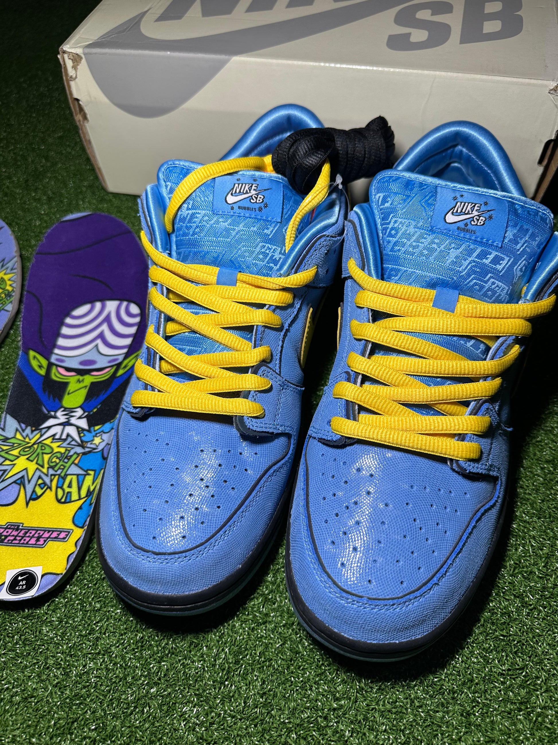 Nike SB Dunk Low Bubbles Leather Detail