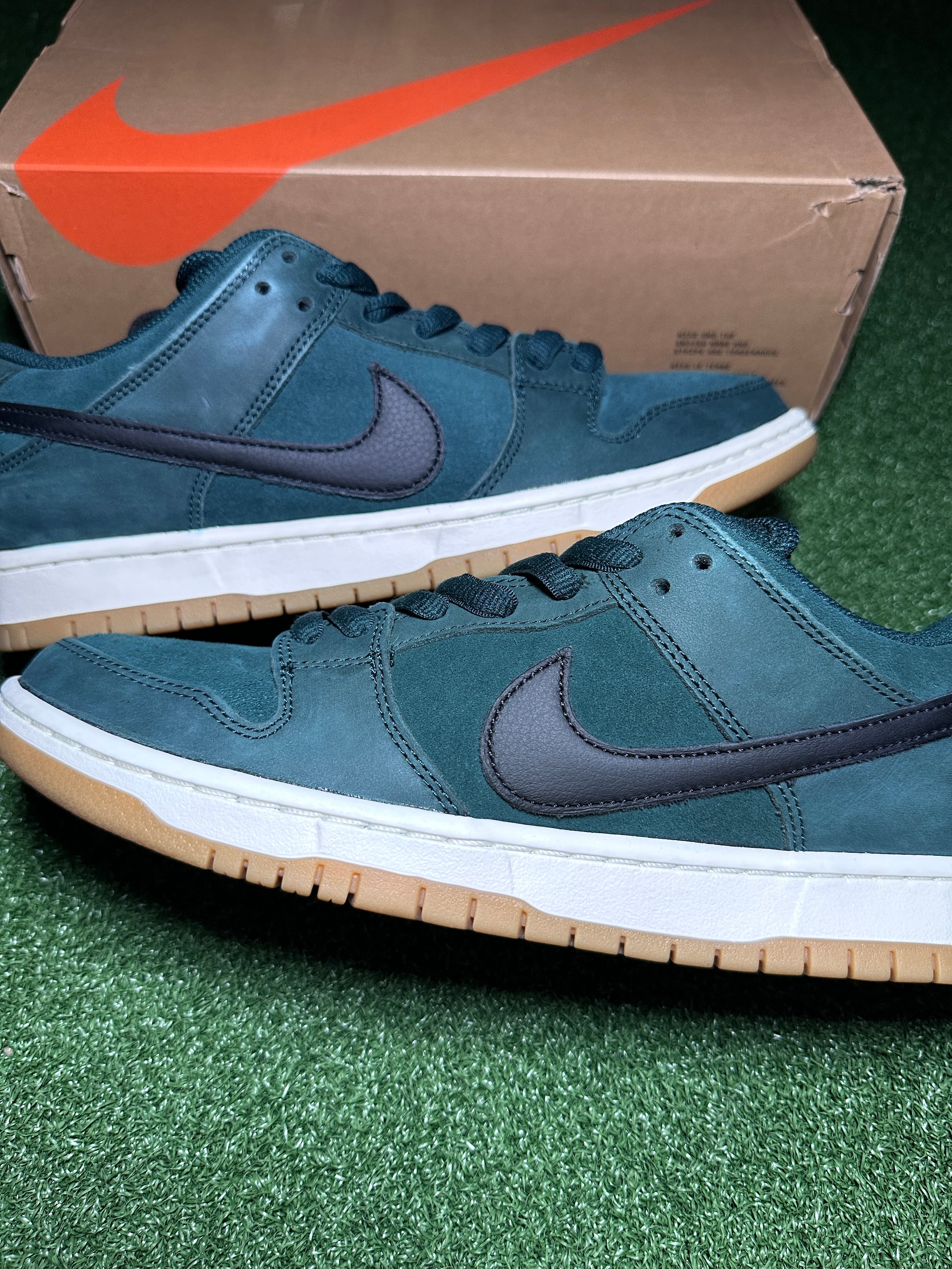 Nike SB Dunk Low Pro Deep Fir Side View