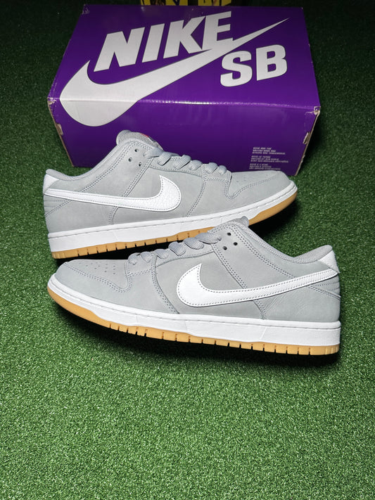 Nike SB Dunk Low Pro ISO Orange Label Wolf Grey Gum Side View