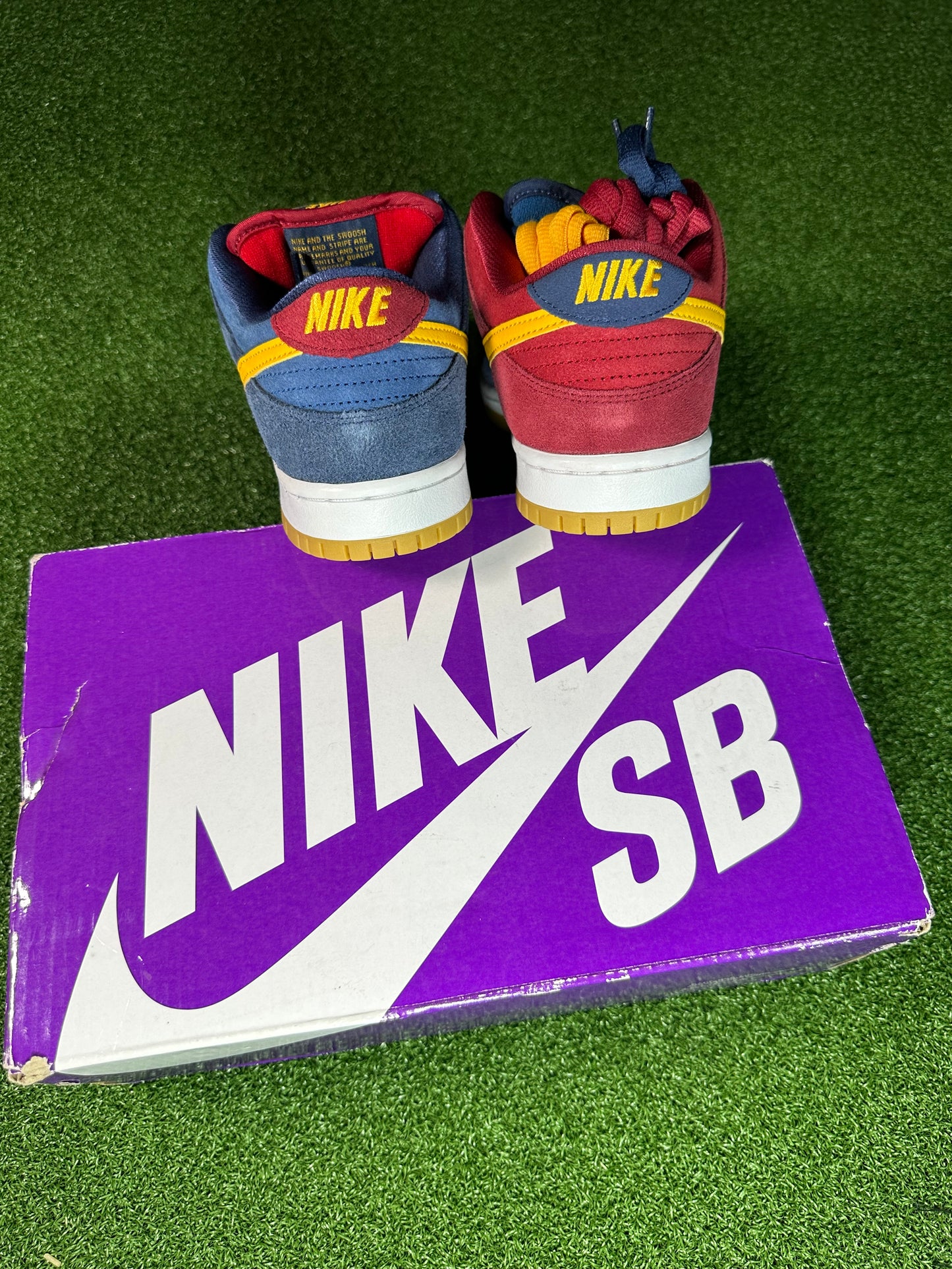 Nike SB Dunk Low Red Blue